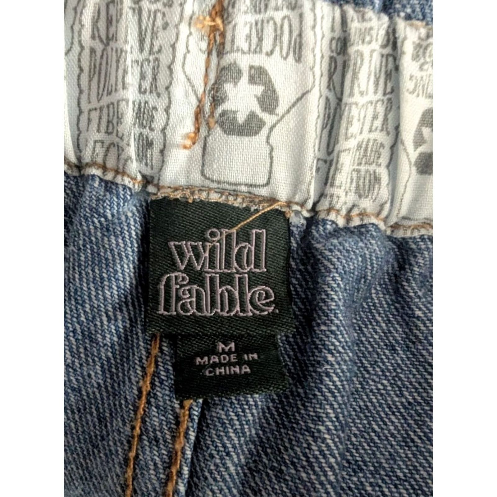 Vintage VINTAGE Wild Fable Paper Bag Drawstring Shorts Women's M Raw Hem Light Wash EUC Shorts Blue Womens M Size 32" / US 10 / IT 46 - 3 Thumbnail