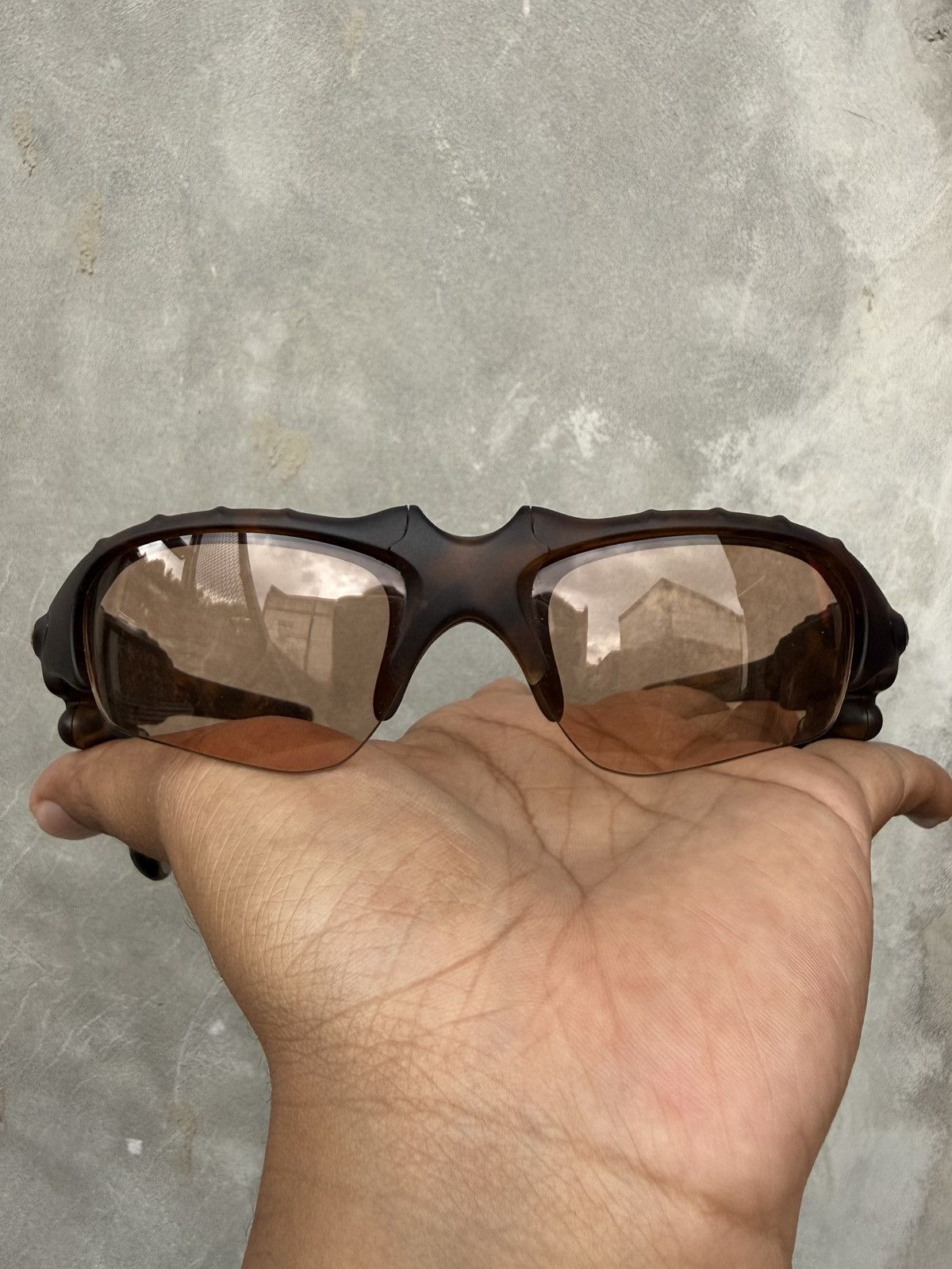 Oakley Vintage oakley thump tortoise camo Size 46 - 1 Thumbnail