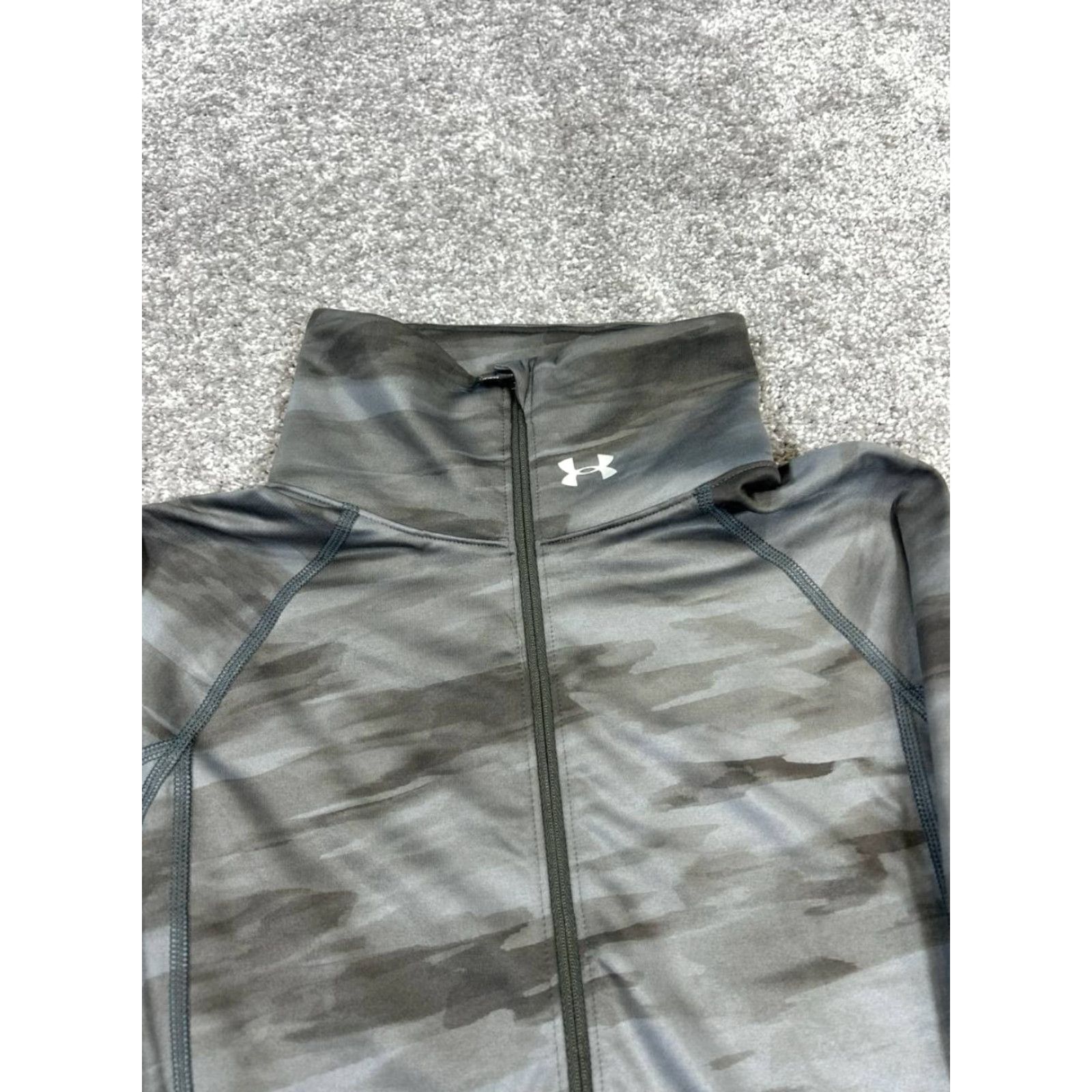 Under Armour Under Armour Camouflage XS Gray Running 1/4 Zip Sweater Womens Pullover Mock Neck Athletic Shirt Size XS / US 0-2 / IT 36-38 - 2 Thumbnail