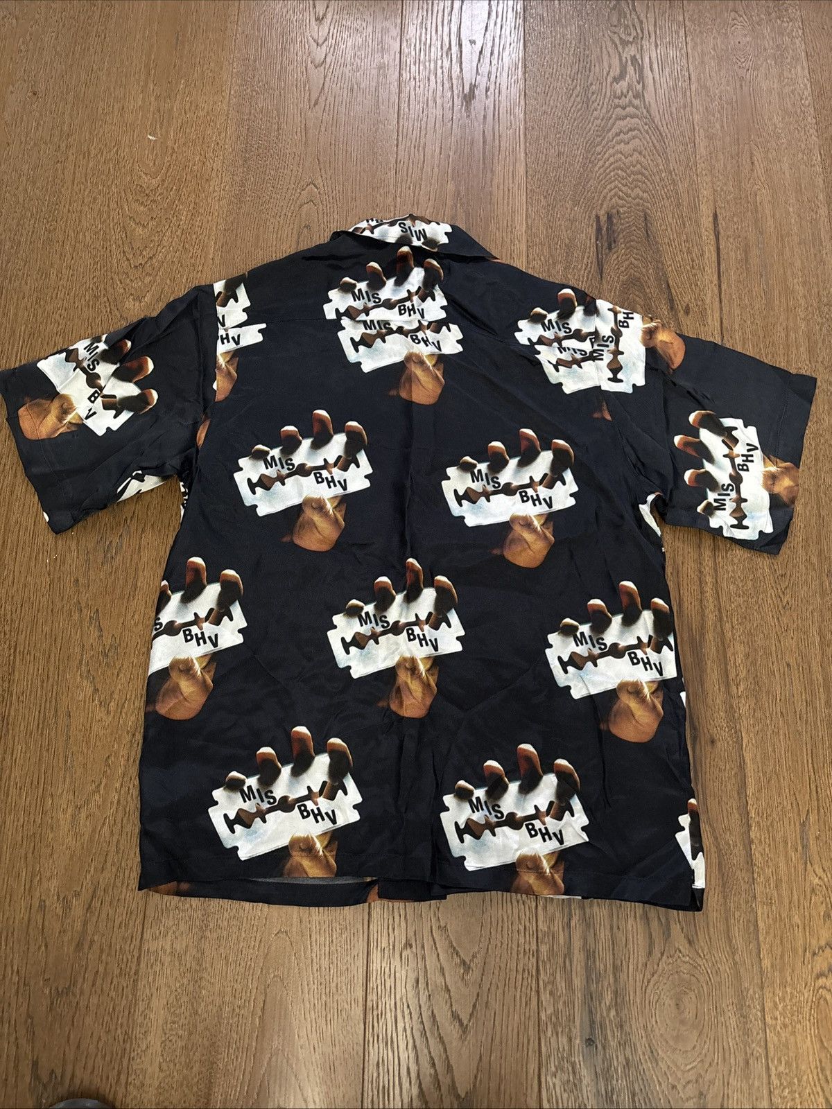 Misbhv MISBHV Razor Blade SS2019 Size Small Size US S / EU 44-46 / 1 - 7 Thumbnail