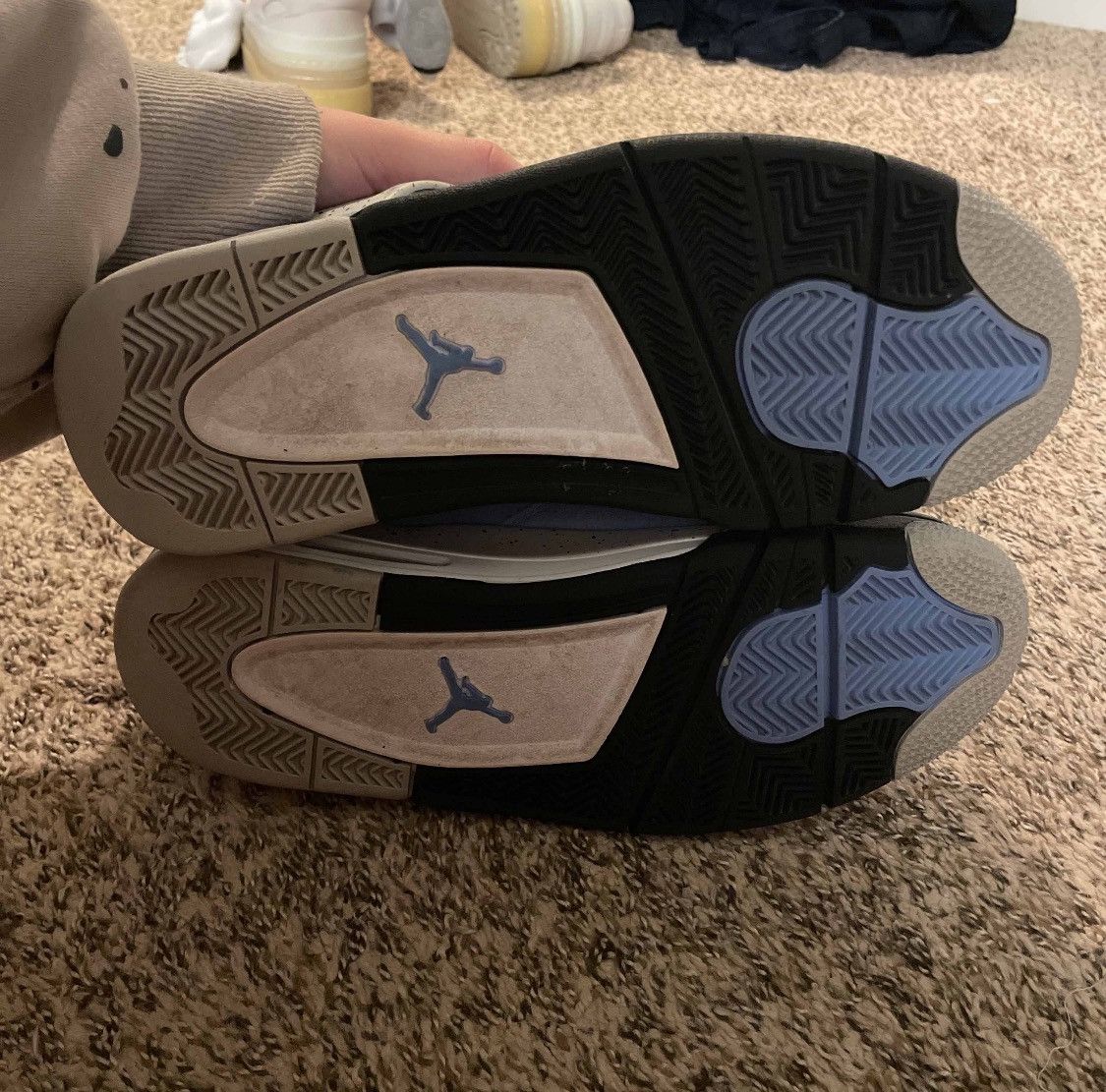 Nike Jordan 4 University Blue Size US 8 / EU 41 - 5 Thumbnail