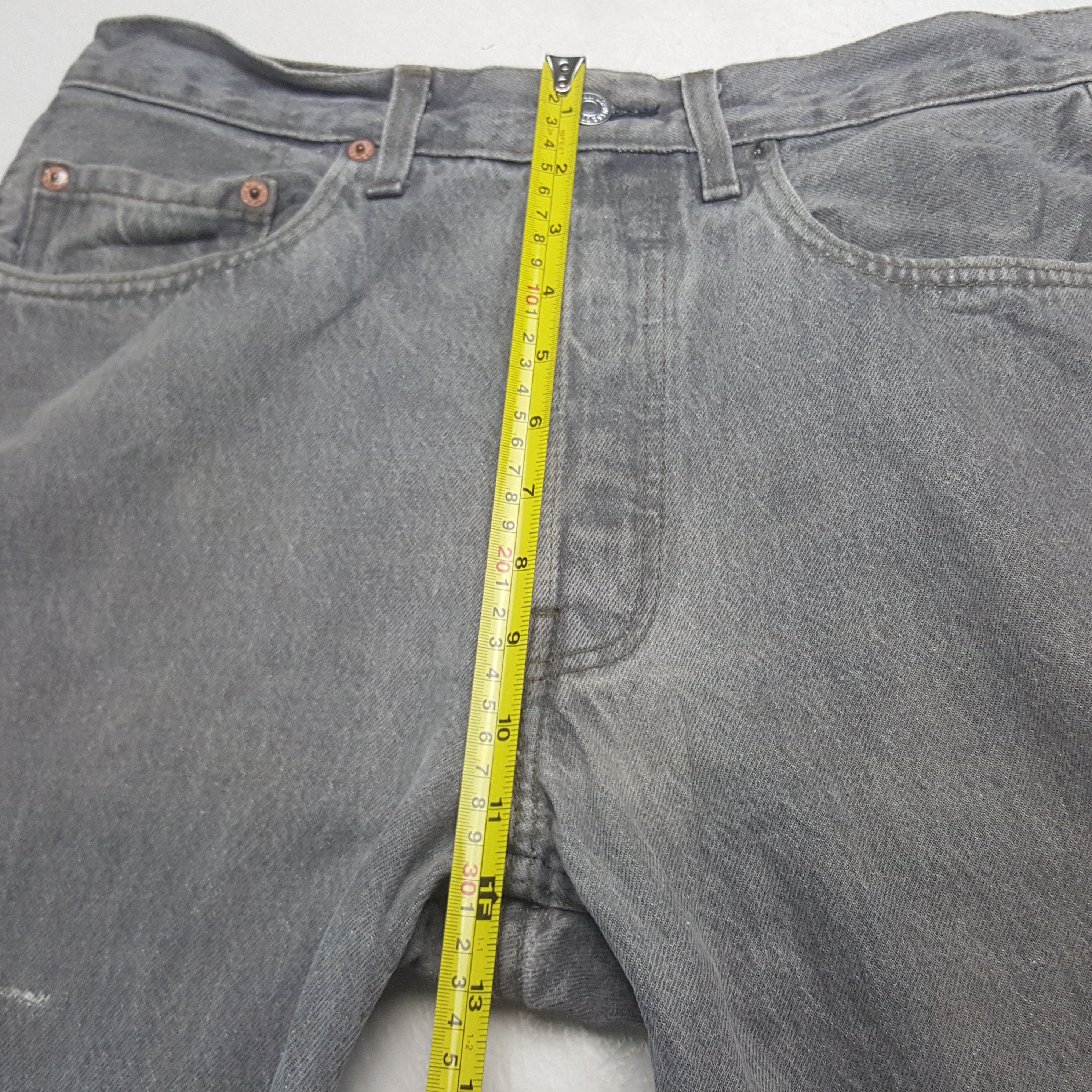 Levi's Vintage Levis 501 Grey Jeans Size US 30 / EU 46 - 8 Thumbnail