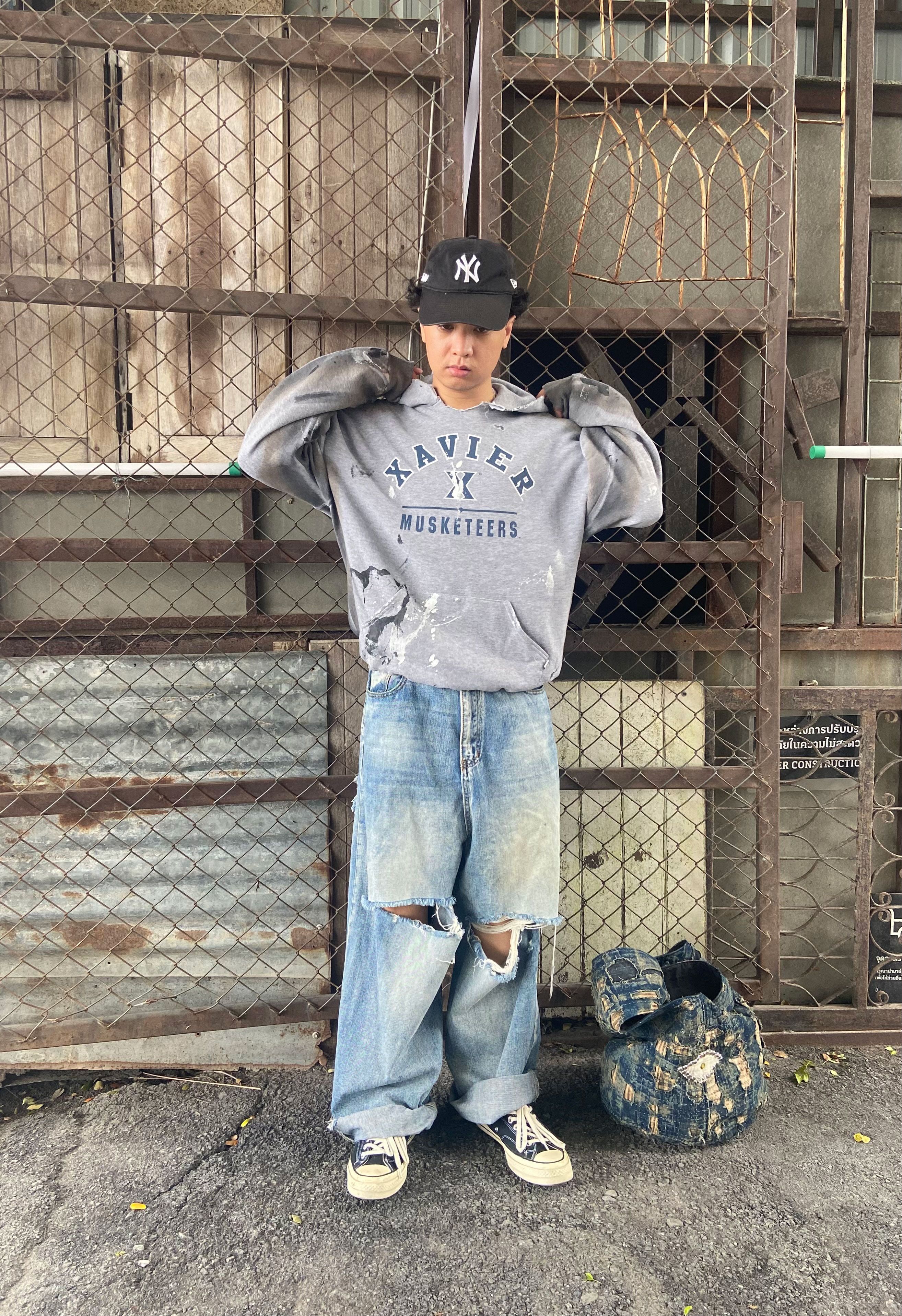 Vintage Vintage "xavier" Russell Athletic Hoodie Size US L / EU 52-54 / 3 - 2 Thumbnail
