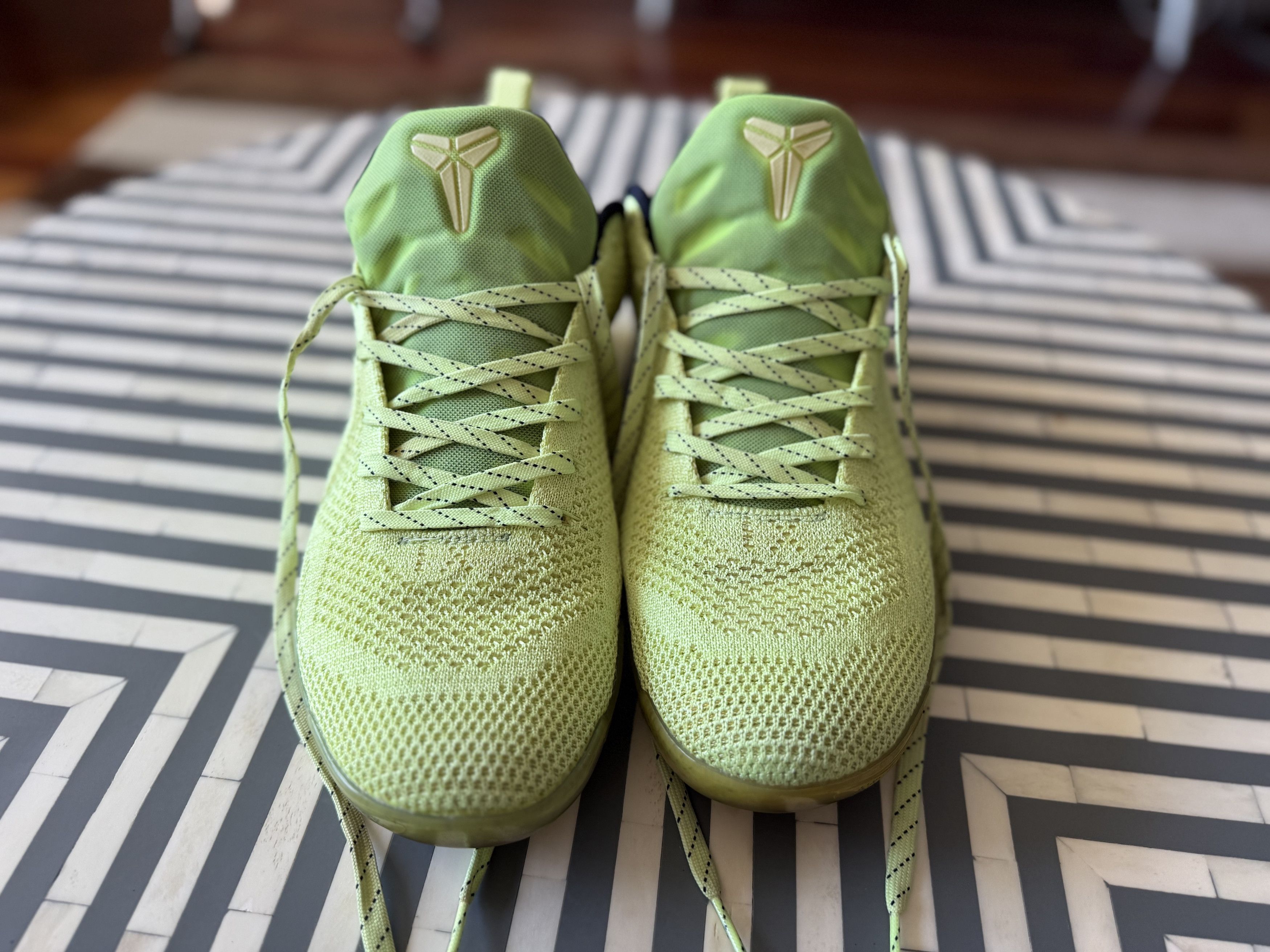 Nike Nike Kobe 11 Elite 4KB Low 'Ghost of Christmas Past' Size US 10.5 / EU 43-44 - 6 Thumbnail