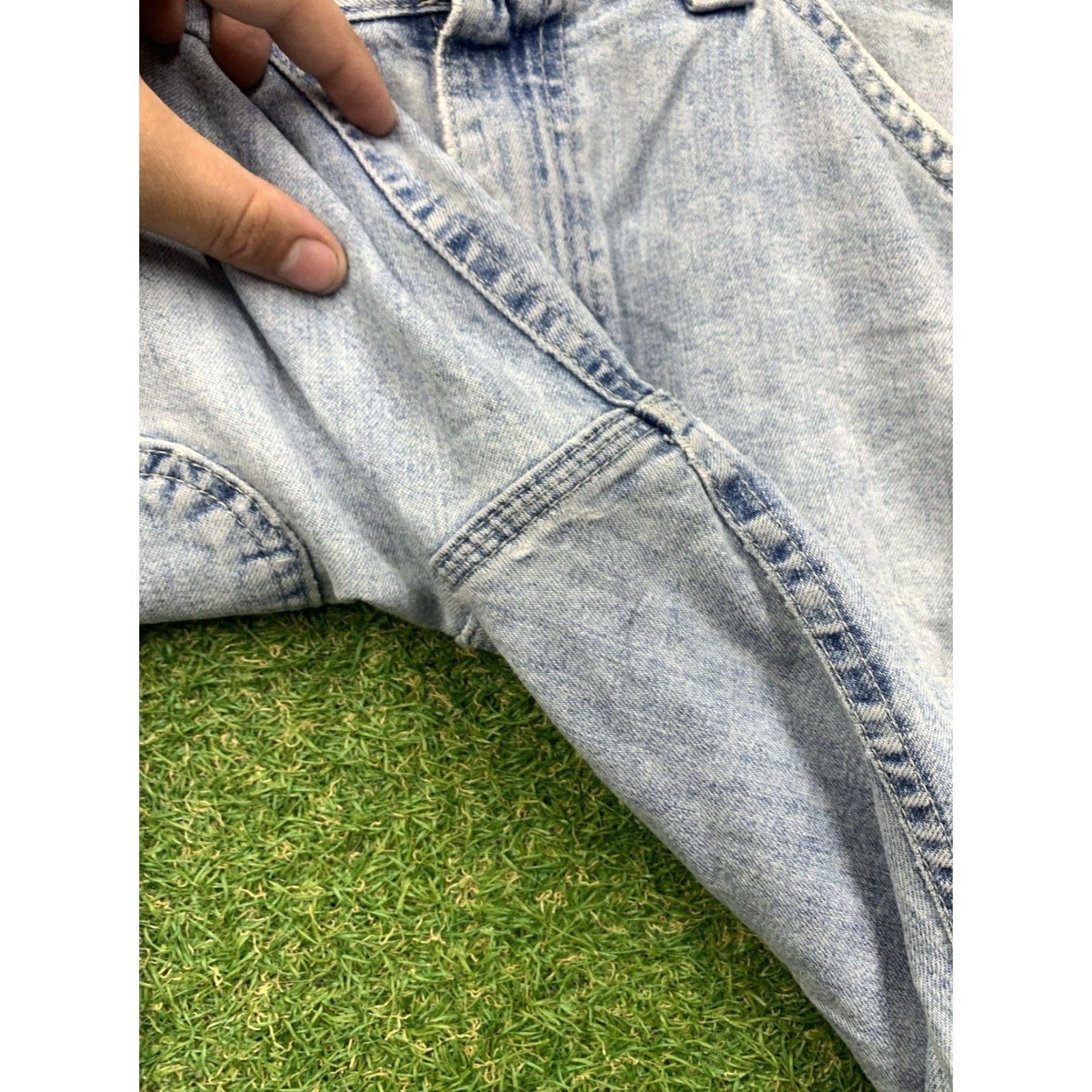 Lee VINTAGE Lee Carpenter Jeans Mens 30x29 Baggy Straight Leg Light Wash Grunge y2k 90s Punk Skater Casual Jeans Mens Size US 30 / EU 46 - 4 Thumbnail