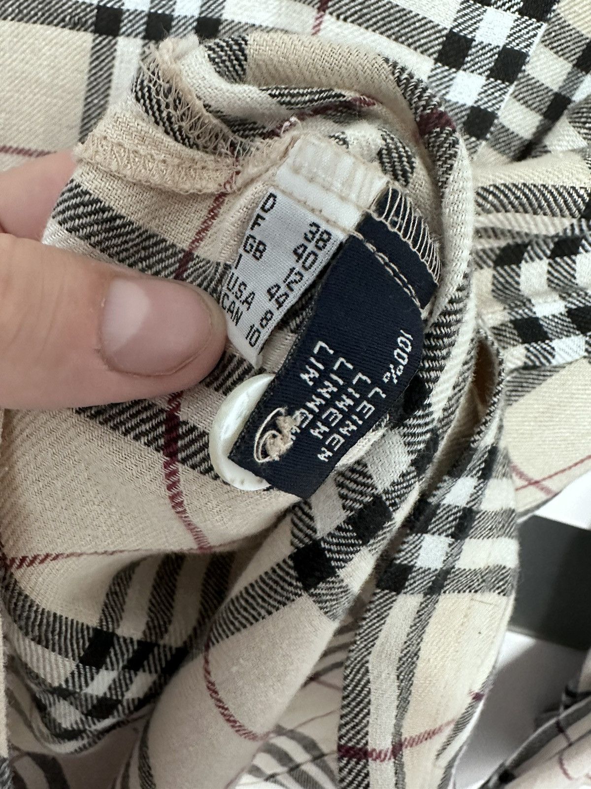 Burberry × Designer × Vintage VTG Burberry Shirt Women’s Linen Check Nova Size US8 GB 12 Size M / US 6-8 / IT 42-44 - 12 Thumbnail