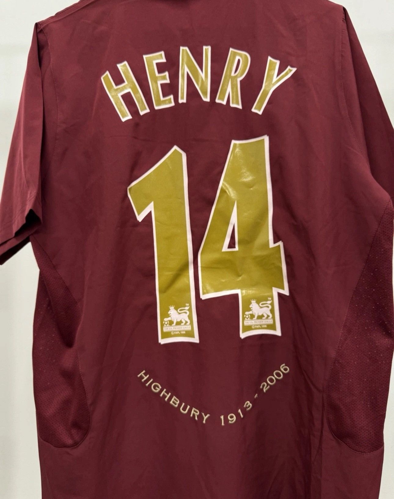 Nike Vintage Nike Arsenal Jersey Thierry Henry #14 2005-2006 Size US M / EU 48-50 / 2 - 6 Thumbnail