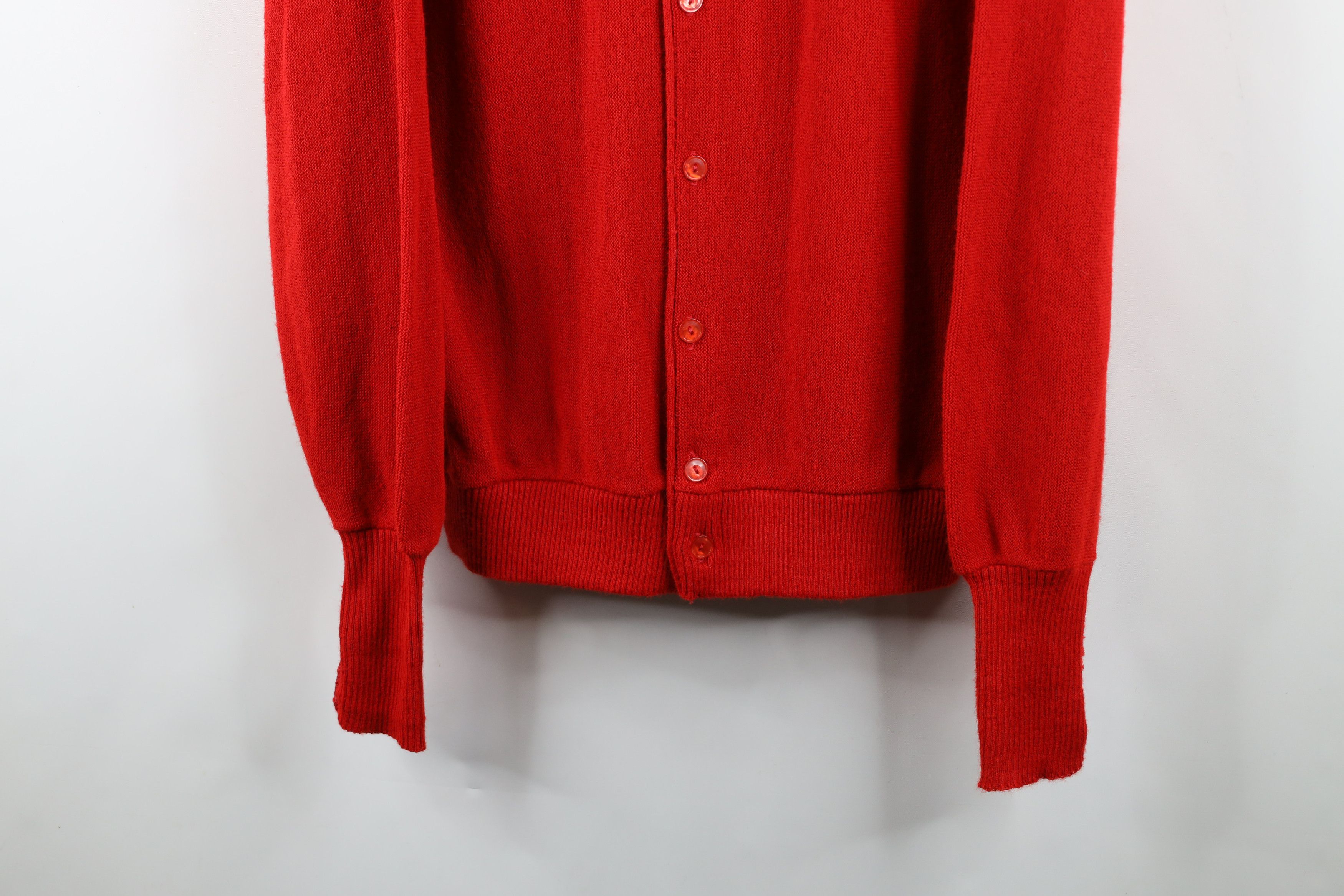 Vintage Vintage 70s Streetwear Faded Knit Cardigan Sweater Red USA Size US L / EU 52-54 / 3 - 3 Thumbnail