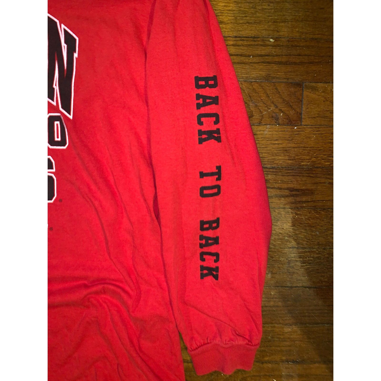 NCAA × Vintage Vintage Wisconsin Badgers Rose Bowl 2000 Long Sleeve 2XL Size US XL / EU 56 / 4 - 3 Thumbnail