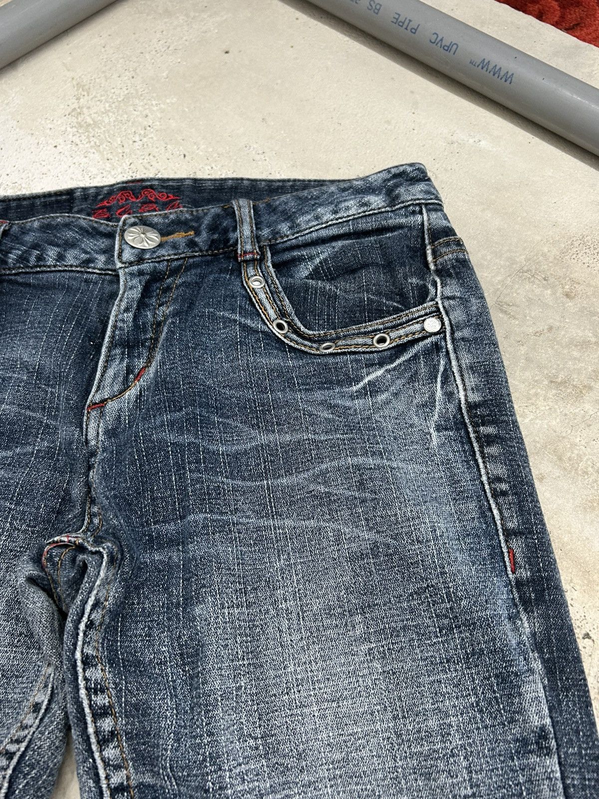 GOSTAR DE FUGA Flare BCBG Bootcut Distressed Fade Washed Button Studded Size US 30 / EU 46 - 6 Thumbnail