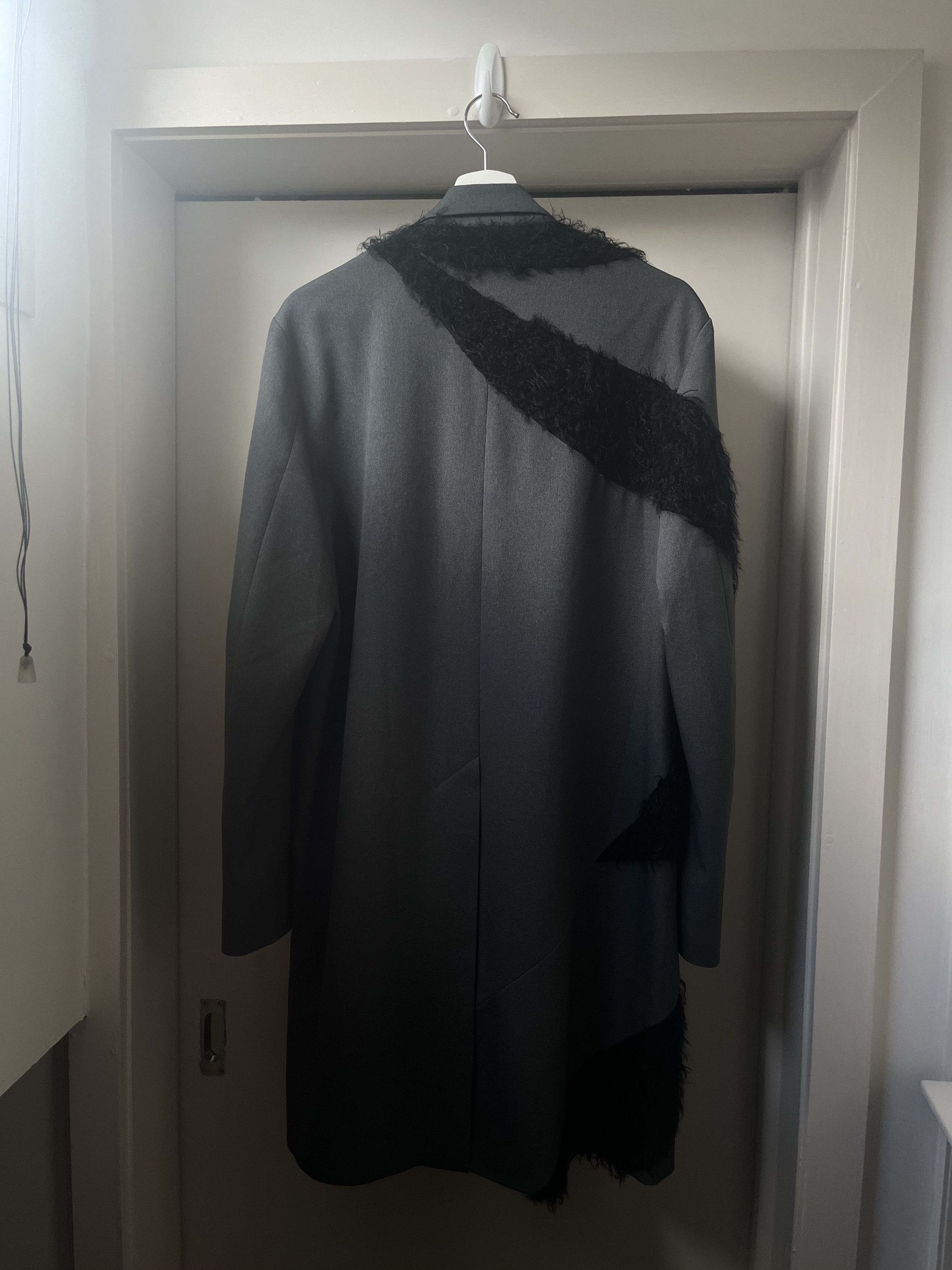 Kiko Kostadinov KIKO KOSTADINOV 'rex' Contrast Stripe Coat Size US M / EU 48-50 / 2 - 2 Thumbnail
