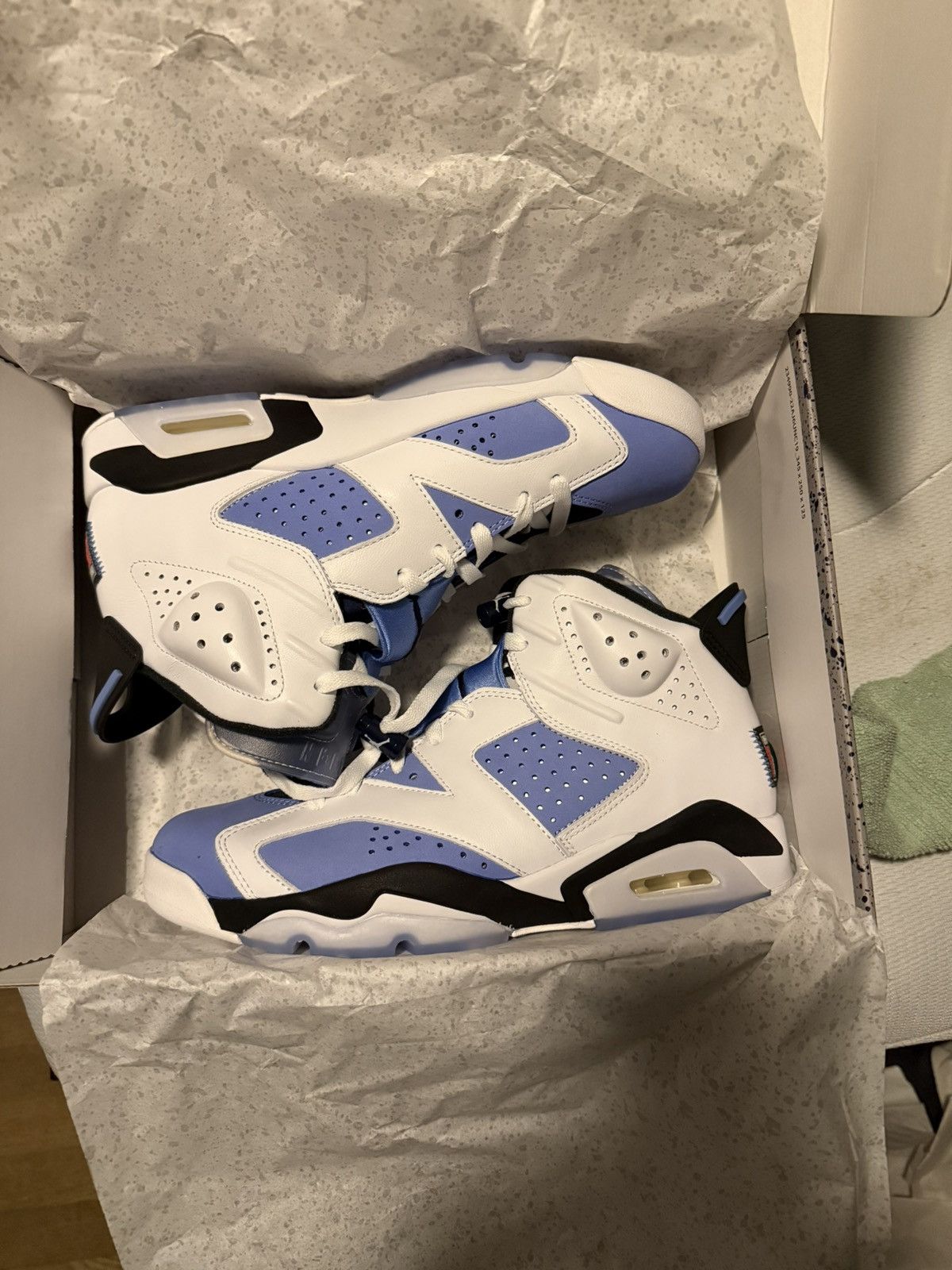 Jordan Brand Jordan 6 UNC Size US 9.5 / EU 42-43 - 1 Thumbnail