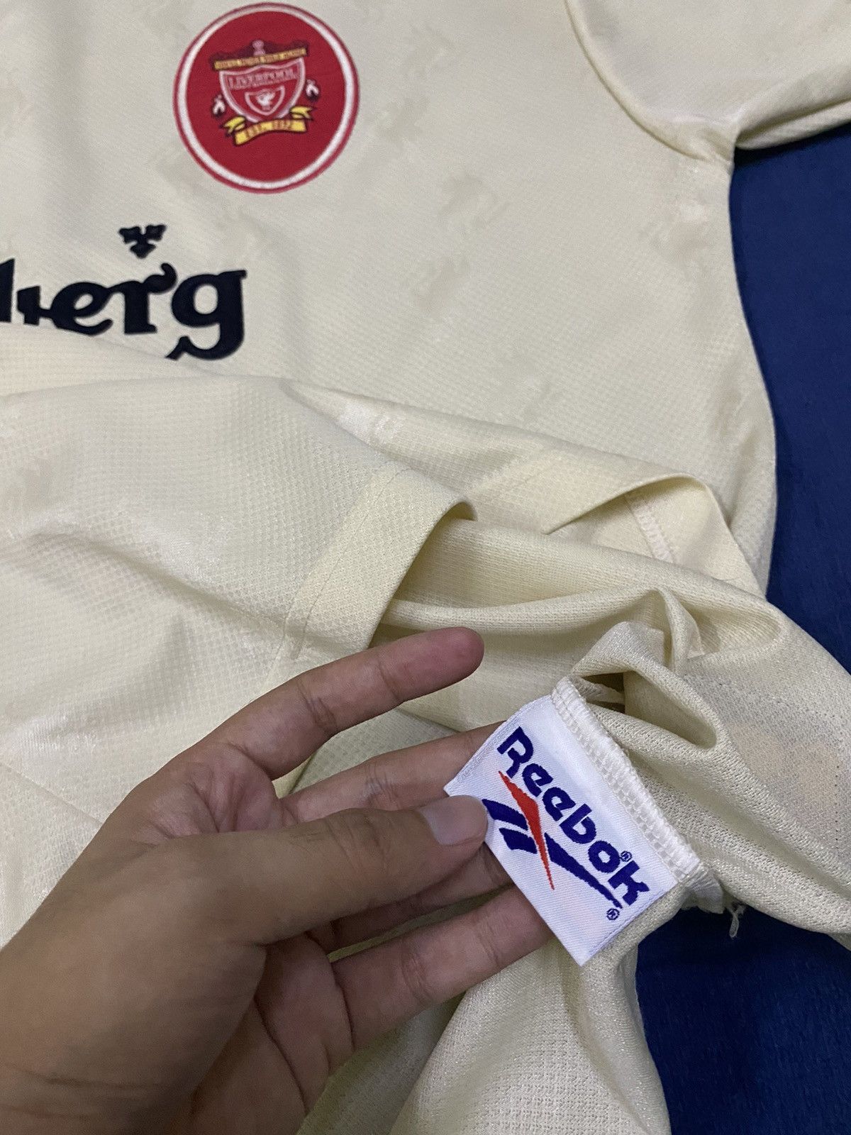 Reebok × Vintage Very Rare Vintage 96' 97' Liverpool Away Kit Size US XL / EU 56 / 4 - 8 Thumbnail