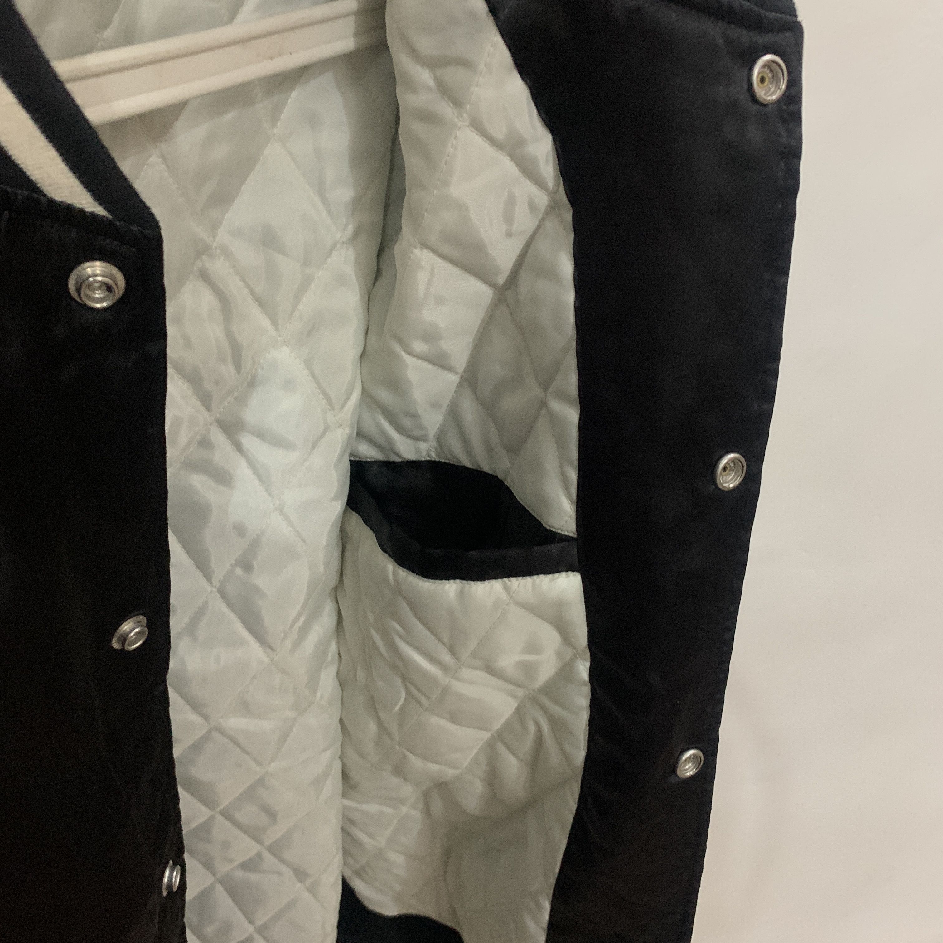 Neighborhood Neighborhood B.B Varsity Jkt 2016 Size US L / EU 52-54 / 3 - 7 Thumbnail