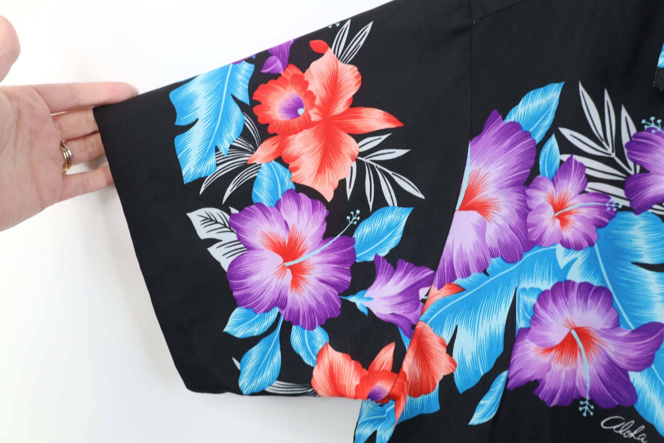 Vintage Vintage 70s Streetwear Hawaiian Beach Luau Button Shirt USA Size US XL / EU 56 / 4 - 8 Thumbnail