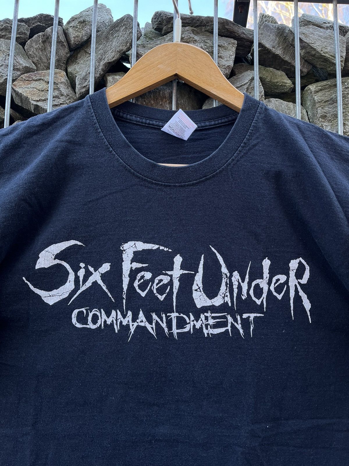 Band Tees Vintage Six Feet Under Commandment Doomsday Rare Shirt Y2K Size US L / EU 52-54 / 3 - 4 Thumbnail