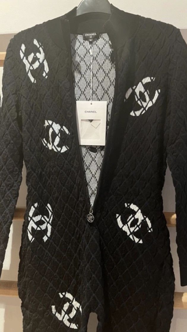 Chanel CHANEL Cashmere Jumpsuit Size 25" / US 0 / IT 36 - 3 Thumbnail