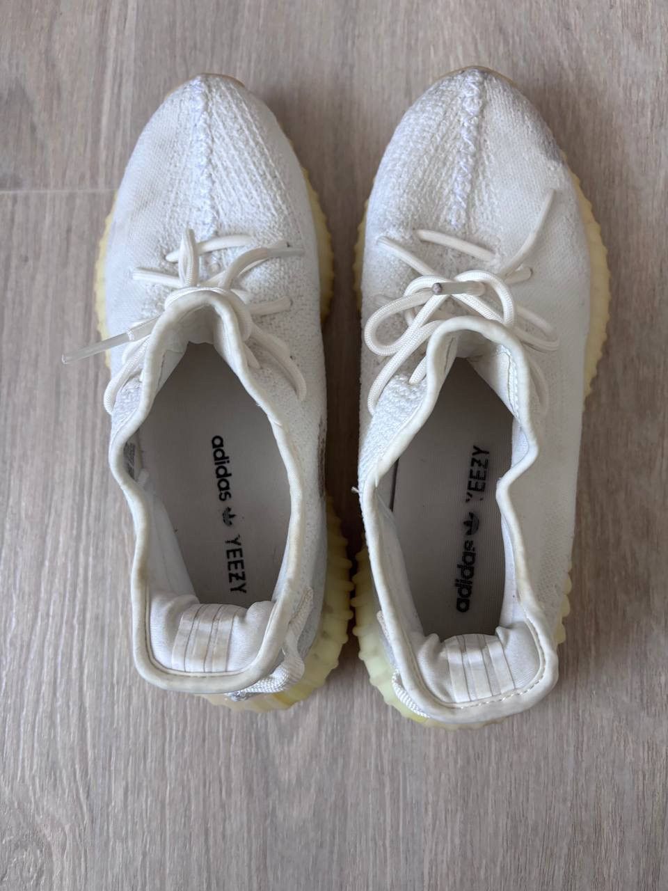 Adidas Adidas Yeezy boost 350 v2 Size US 11 / EU 44 - 2 Thumbnail