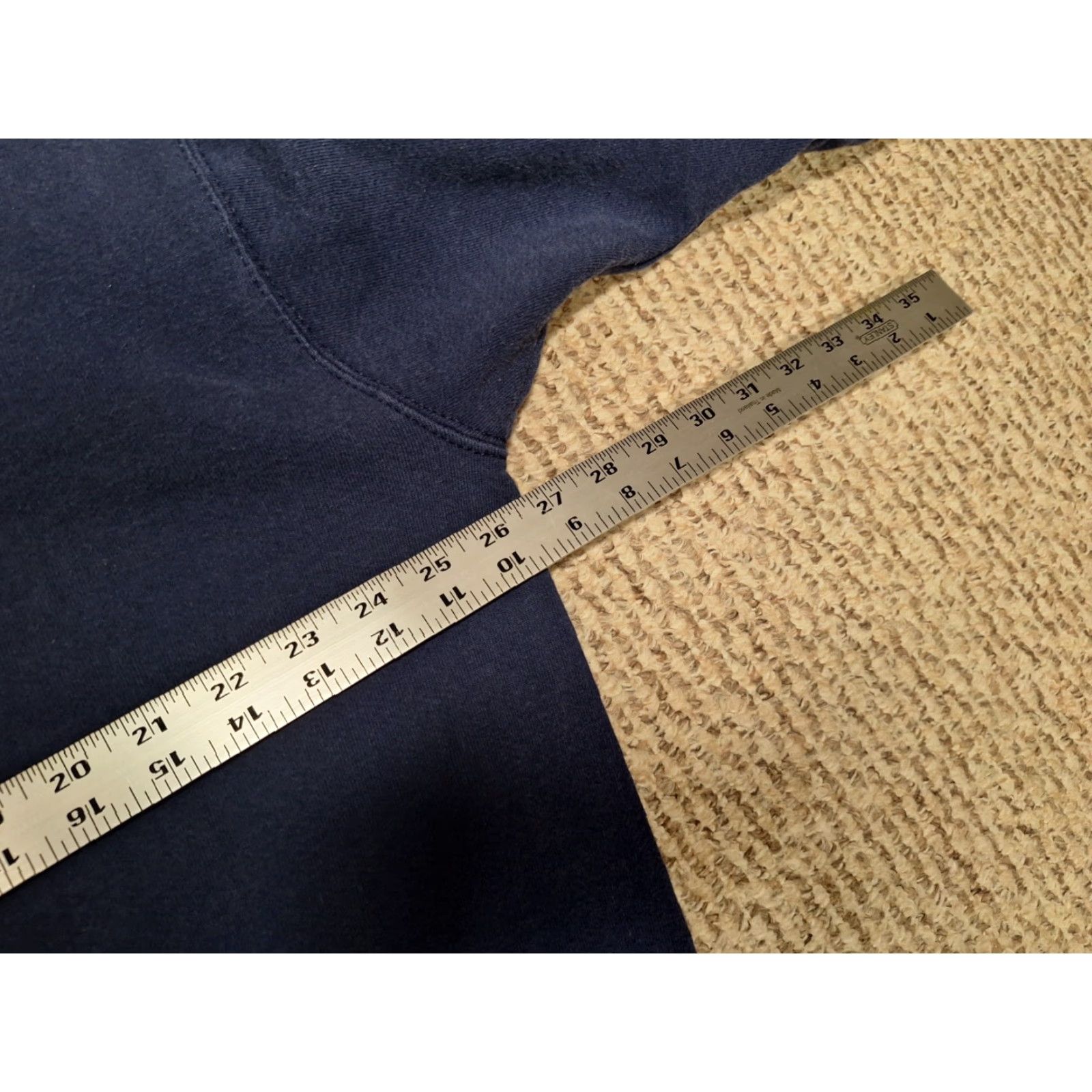 Nike VINTAGE Nike Navy Blue Big Swoosh Logo Crewneck Sweatshirt XL Mens Regular Sweatshirt Blue Nike Air 90s Vintage Hip Hop Size US XL / EU 56 / 4 - 5 Thumbnail