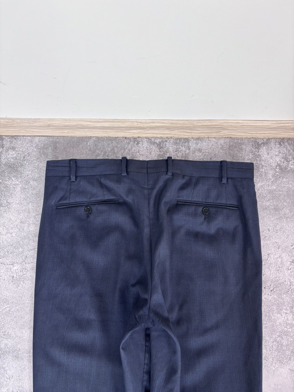 Armani Collezioni Armani Collezioni Men’s 2-Piece Navy Blue Wool Suit Size 40R - 23 Thumbnail