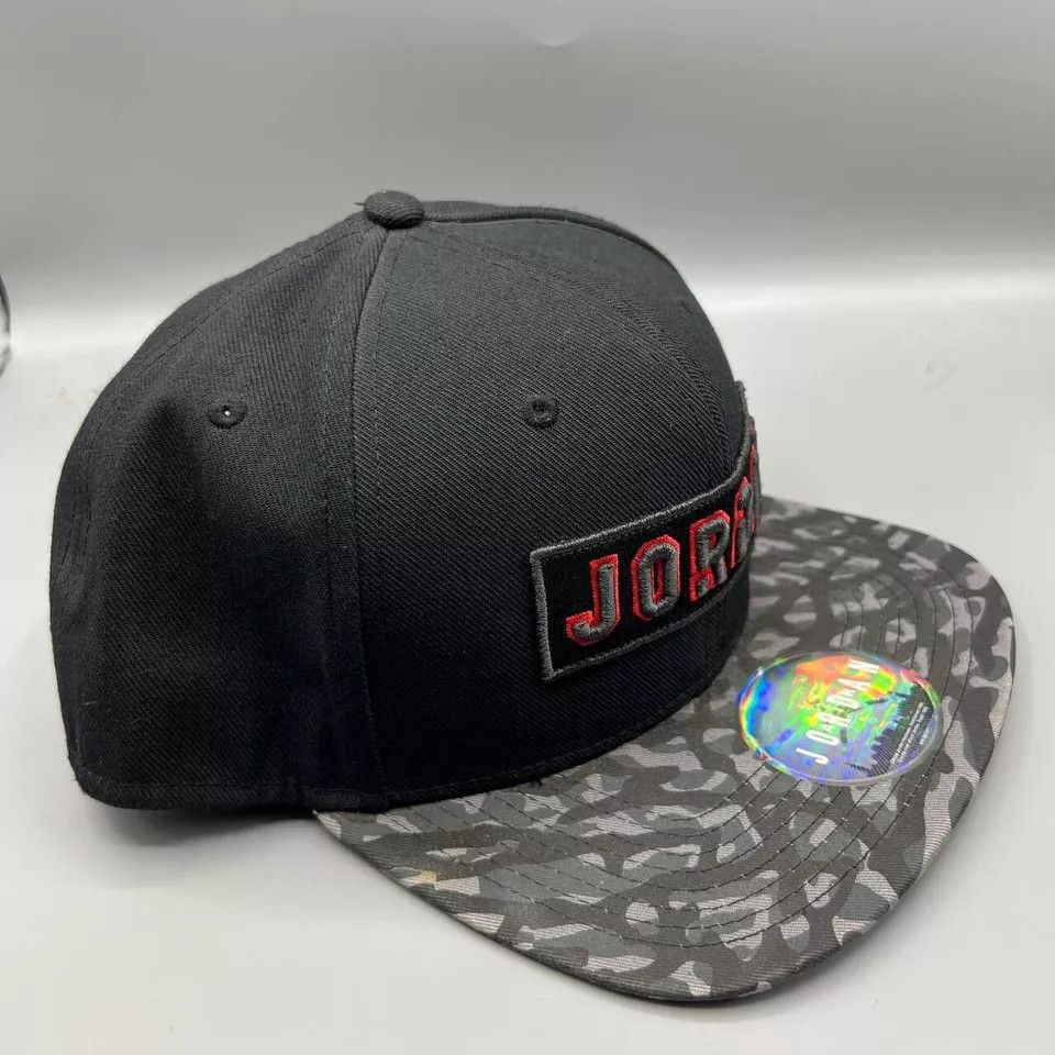 Jordan Brand Air Jordan Hat Men Embroidered Jumpman Snap Back Cap Size ONE SIZE - 3 Thumbnail