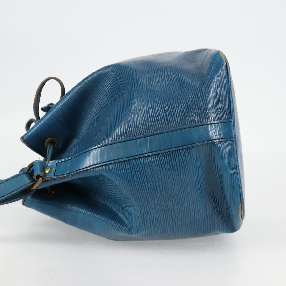 Louis Vuitton LOUIS VUITTON Epi Petit Noe Shoulder Bag Blue M44105 Size ONE SIZE - 4 Thumbnail
