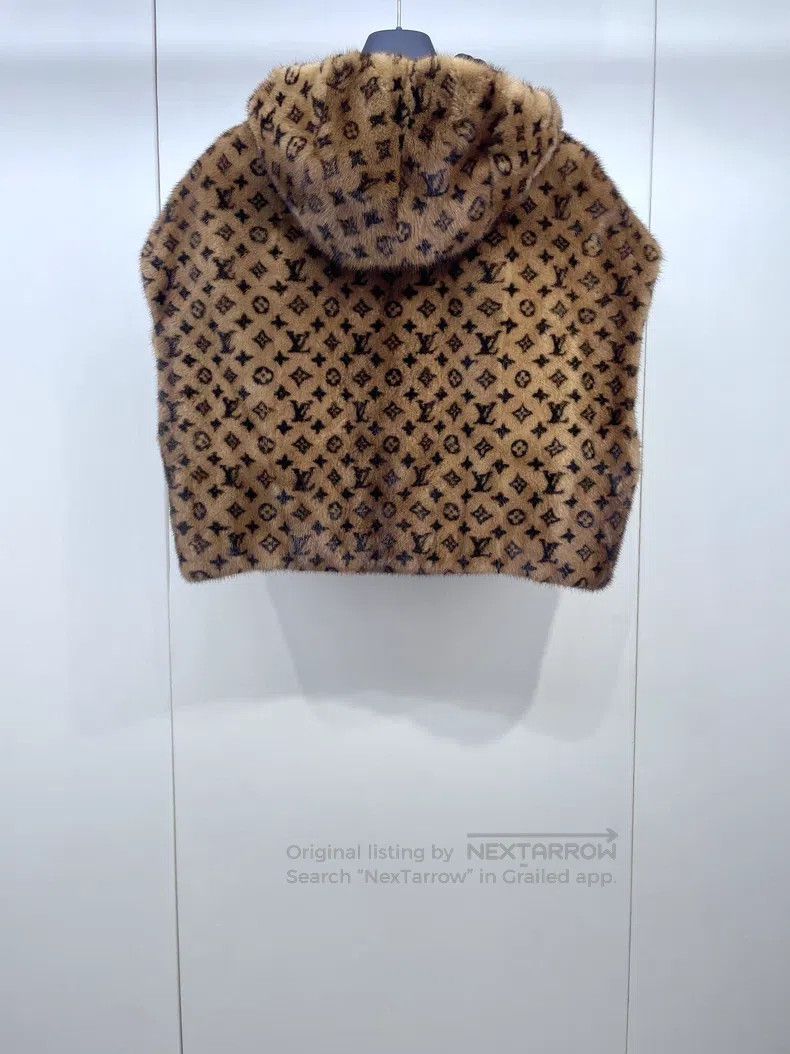 Louis Vuitton Louis Vuitton Old flower mink fur vest Size XS / US 0-2 / IT 36-38 - 2 Thumbnail