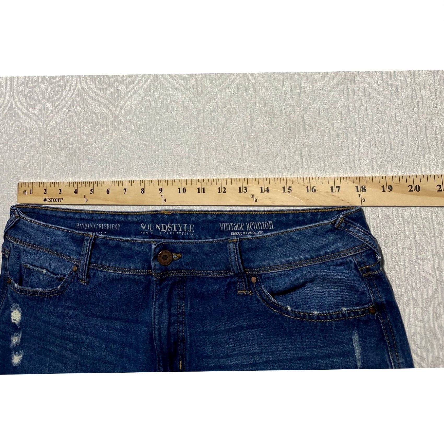 Vintage Sound Style Hayden Girlfriend Jeans 14W Medium Wash Distressed Raw Hem Blue Womens Jeans Size 36" / US 14 / IT 50 - 3 Thumbnail
