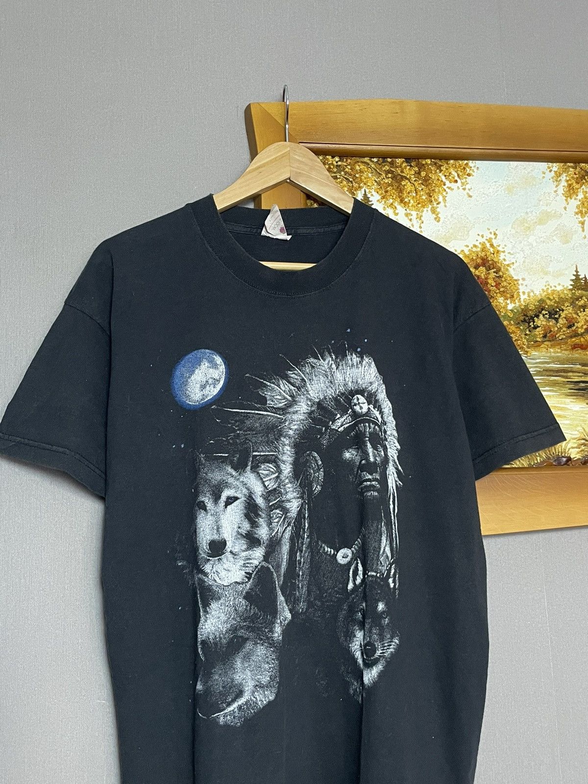 Vintage Vintage Faded Native American Wolf Tribal AOP T-shirt Size US L / EU 52-54 / 3 - 2 Thumbnail
