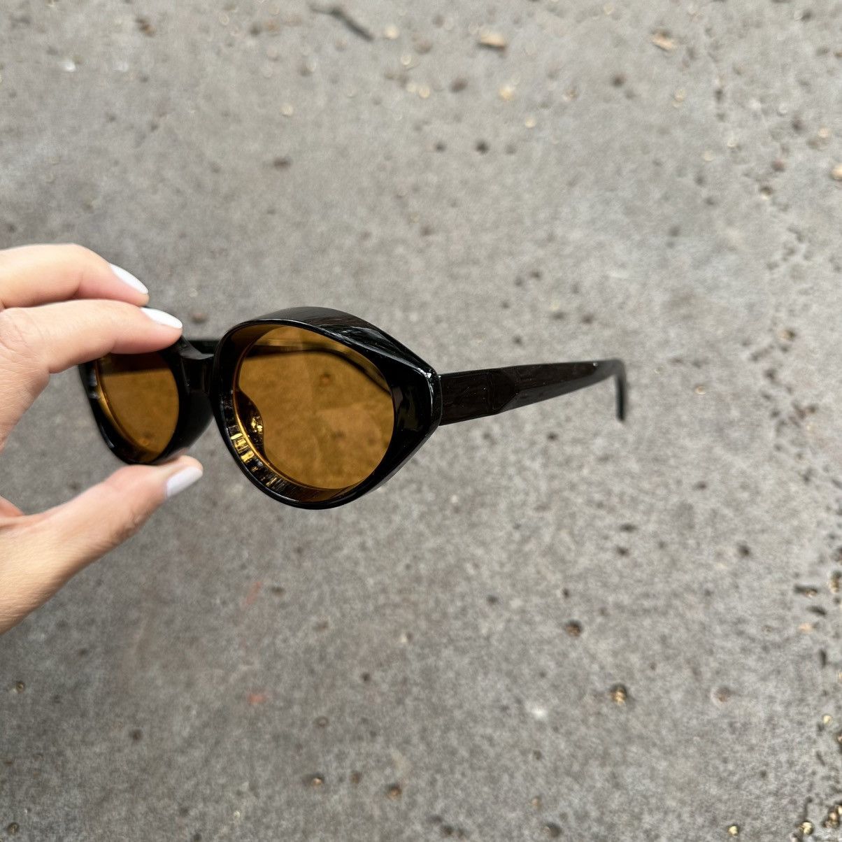 Other SUNGLASSES BRAND NEW CLASSIC RETRO VINTAGE QZ77142-01 Size ONE SIZE - 2 Thumbnail