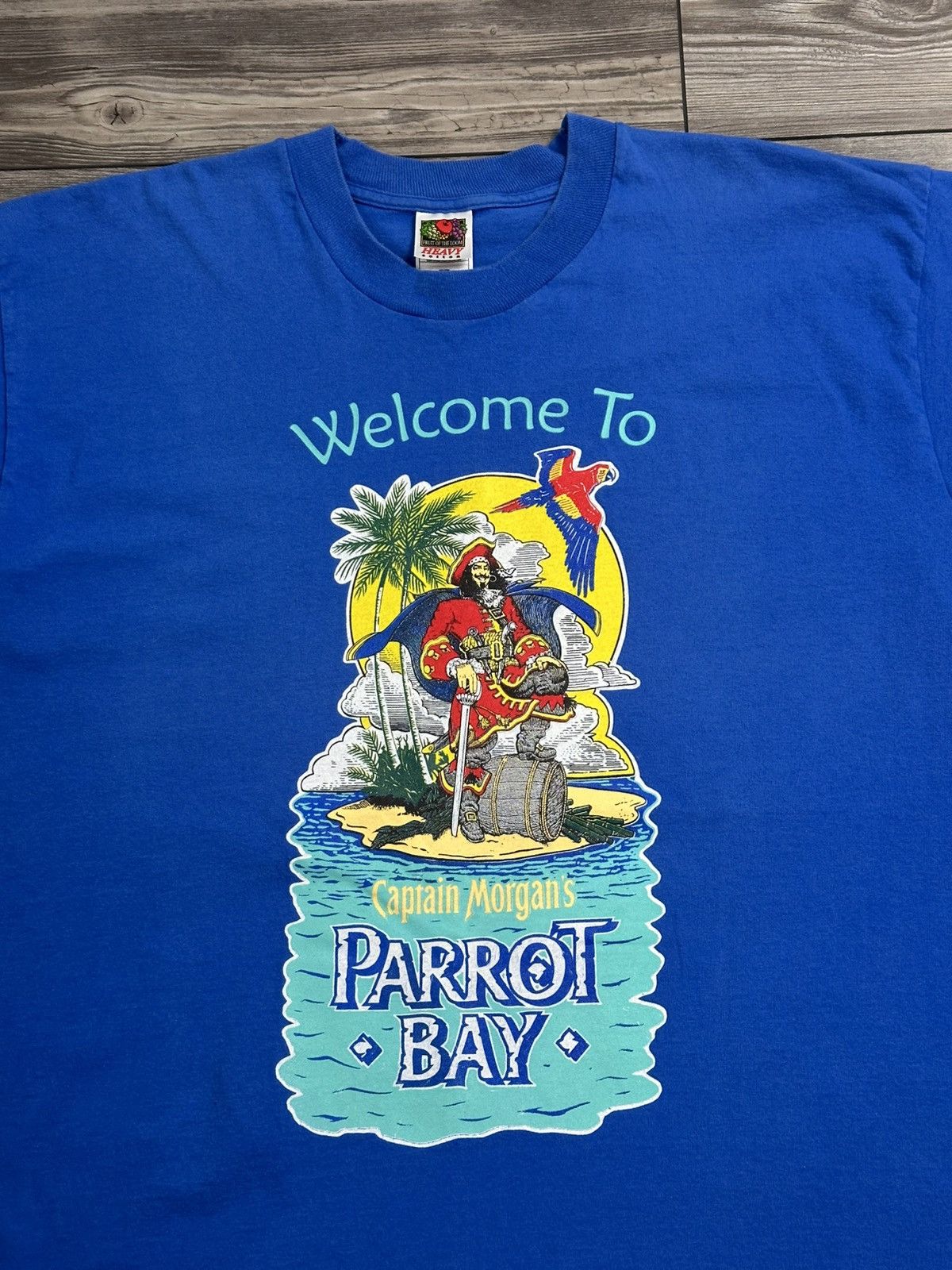 Fruit Of The Loom × Vintage Vintage 90’s Captain Morgans Parrot Bay T Shirt Size US XL / EU 56 / 4 - 3 Thumbnail