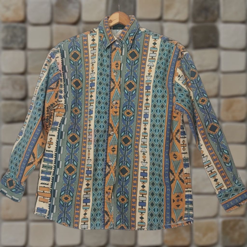 Vintage VINTAGE Cabela's Flannel Shirt Women XS Southwest Geometric Print Button Read Shirt Size XS / US 0-2 / IT 36-38 - 1 Thumbnail