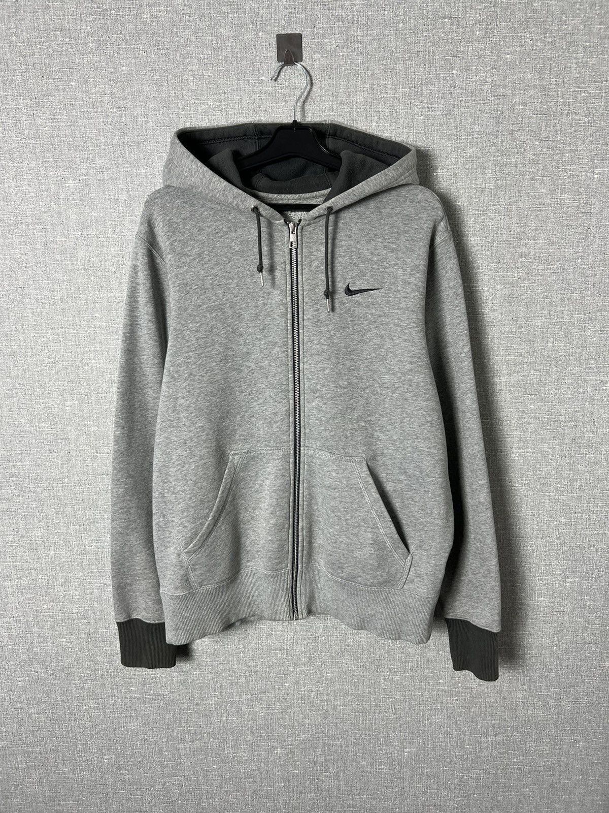 Nike Vintage Nike Basic Zip Hoodie Embroidered Small Swoosh Logo Size US M / EU 48-50 / 2 - 1 Thumbnail