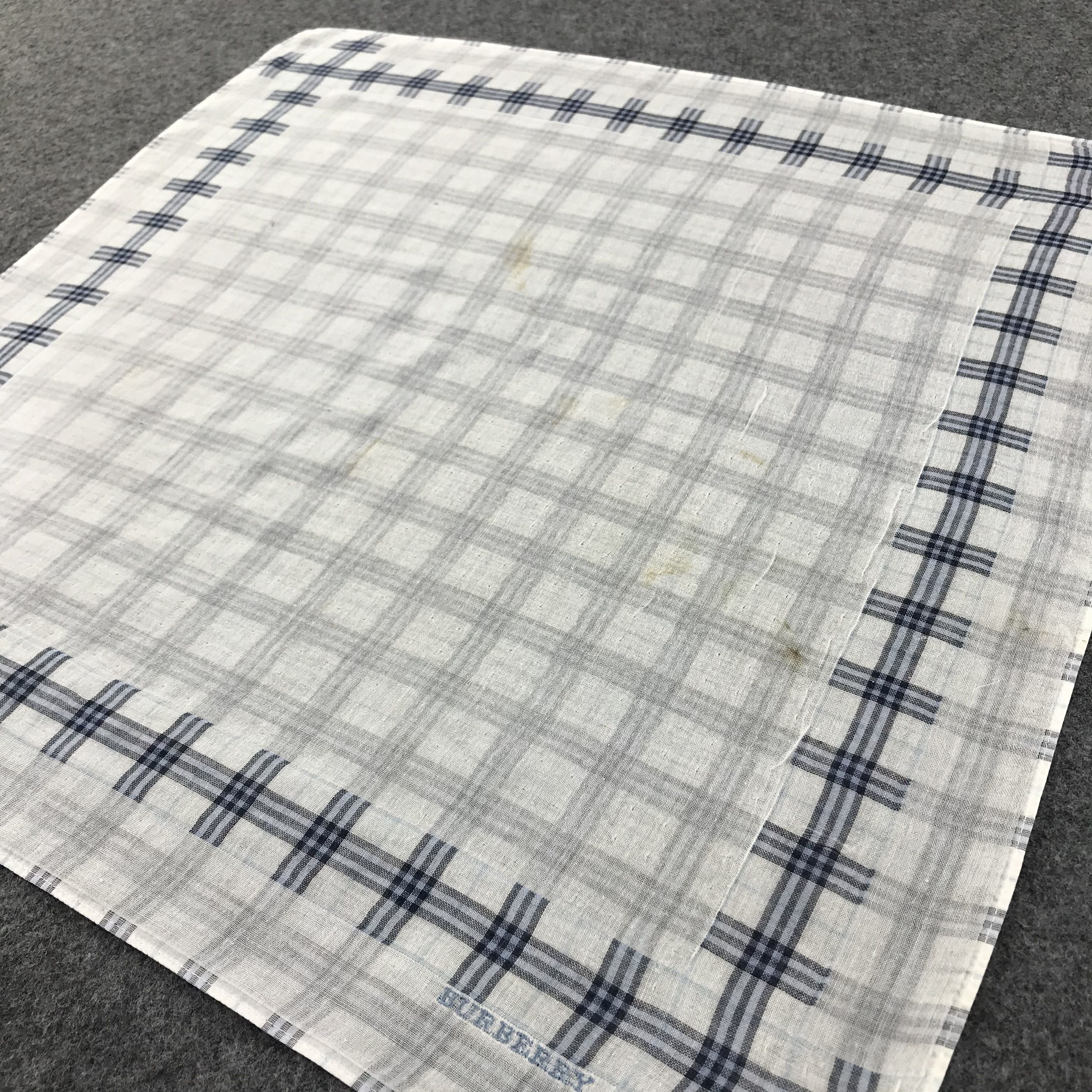 Burberry Burberry Handkerchief Neckerchief Bandana H235 Size ONE SIZE - 5 Thumbnail