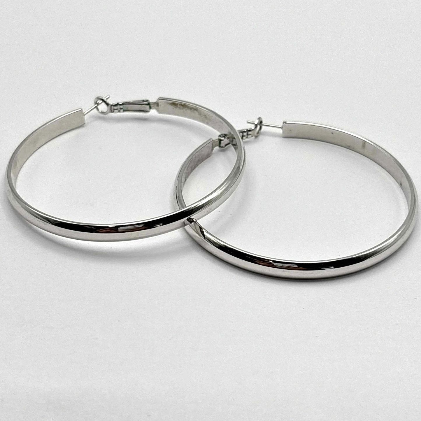 Other Y2K Silver Hoops Size ONE SIZE - 3 Thumbnail