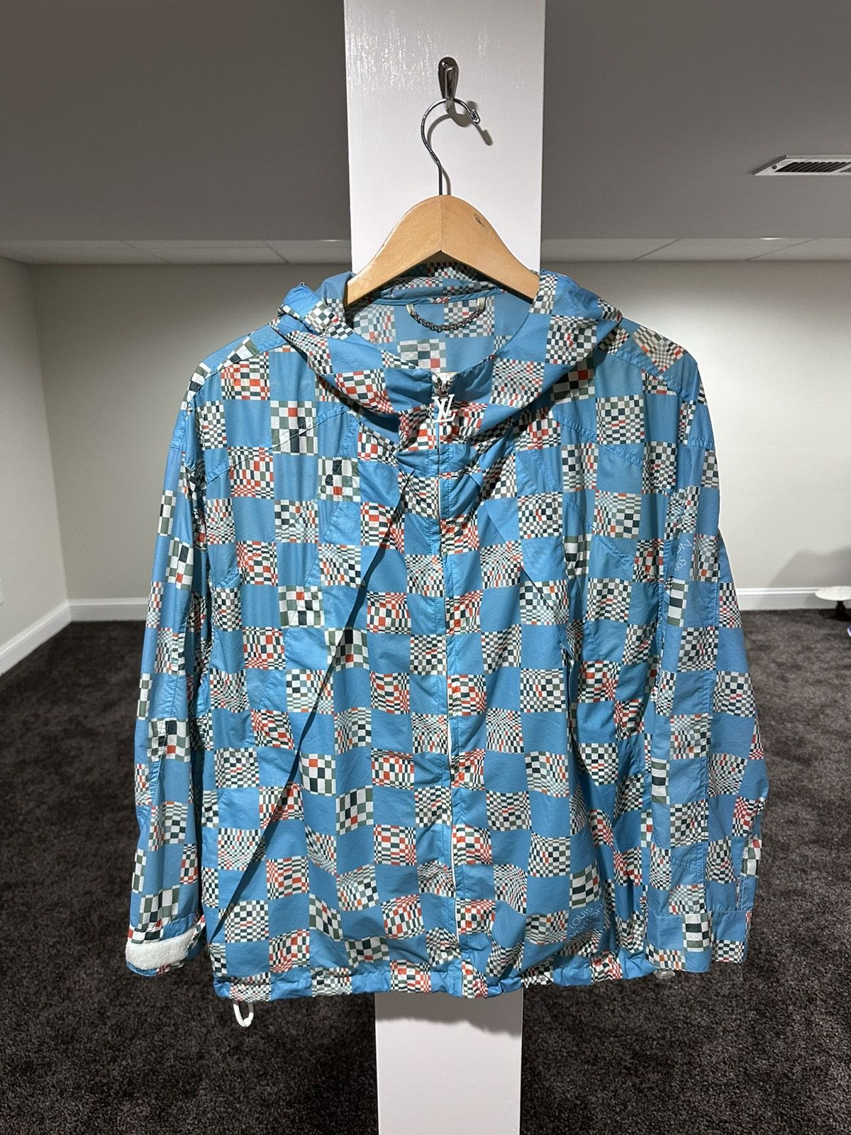 Louis Vuitton Louis Vuitton Distorted Damier Blue Nylon Windbreaker Jacket Size US S / EU 44-46 / 1 - 3 Thumbnail