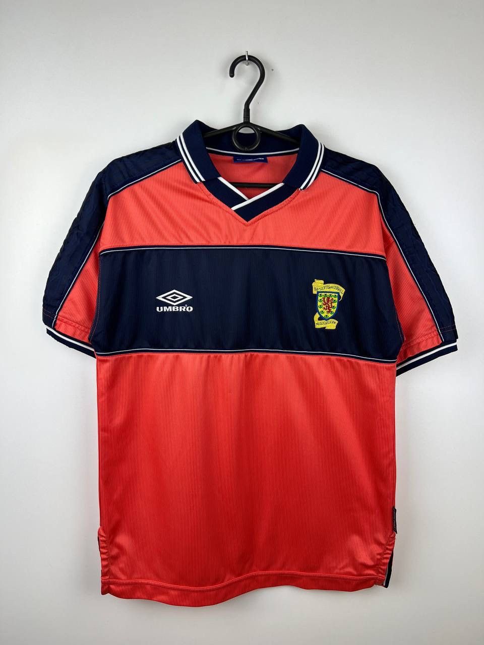 Umbro Scotland Umbro 1999-00 jersey vintage youth XL man S Size US S / EU 44-46 / 1 - 1 Thumbnail