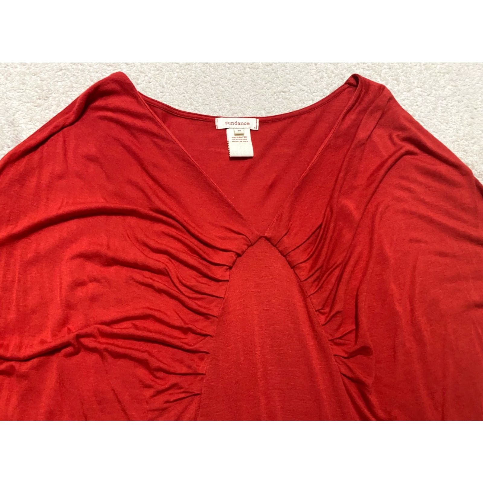 Vintage Sundance Shirt Womens Medium 3/4 Sleeve V-Neck Red Blouse Pullover Solid Cotton Rayon (New) Size M / US 6-8 / IT 42-44 - 3 Thumbnail