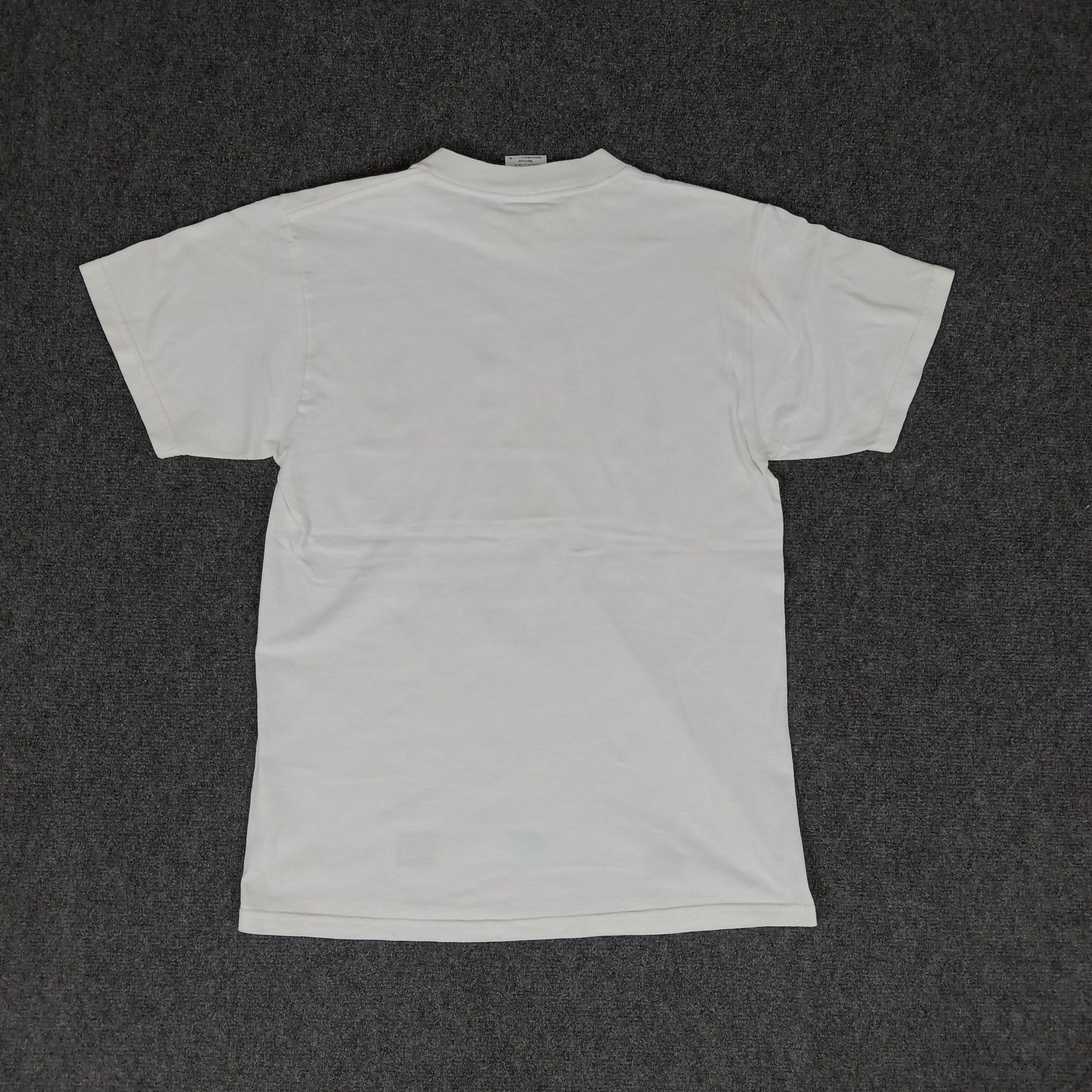 Vintage University Of California Los Anggeles UCLA Tshirt Size US M / EU 48-50 / 2 - 7 Thumbnail