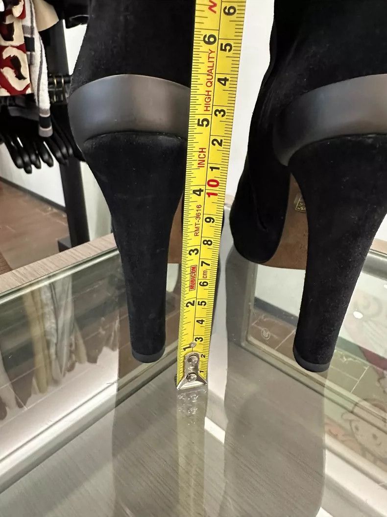 Fendi Fendi Black Suede Overthe Size US 8 / EU 41 - 5 Thumbnail