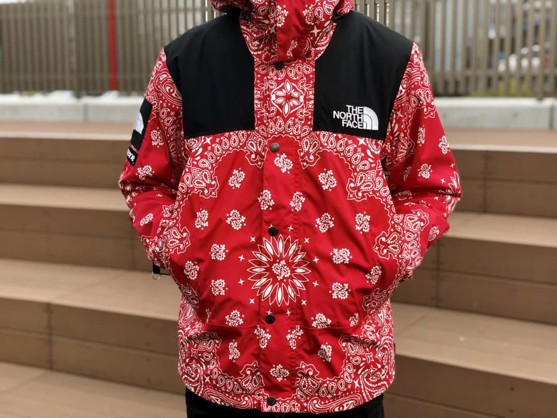 Supreme × The North Face Supreme The North Face FW14 Bandana Mountain Jacket Red Size US XL / EU 56 / 4 - 9 Thumbnail