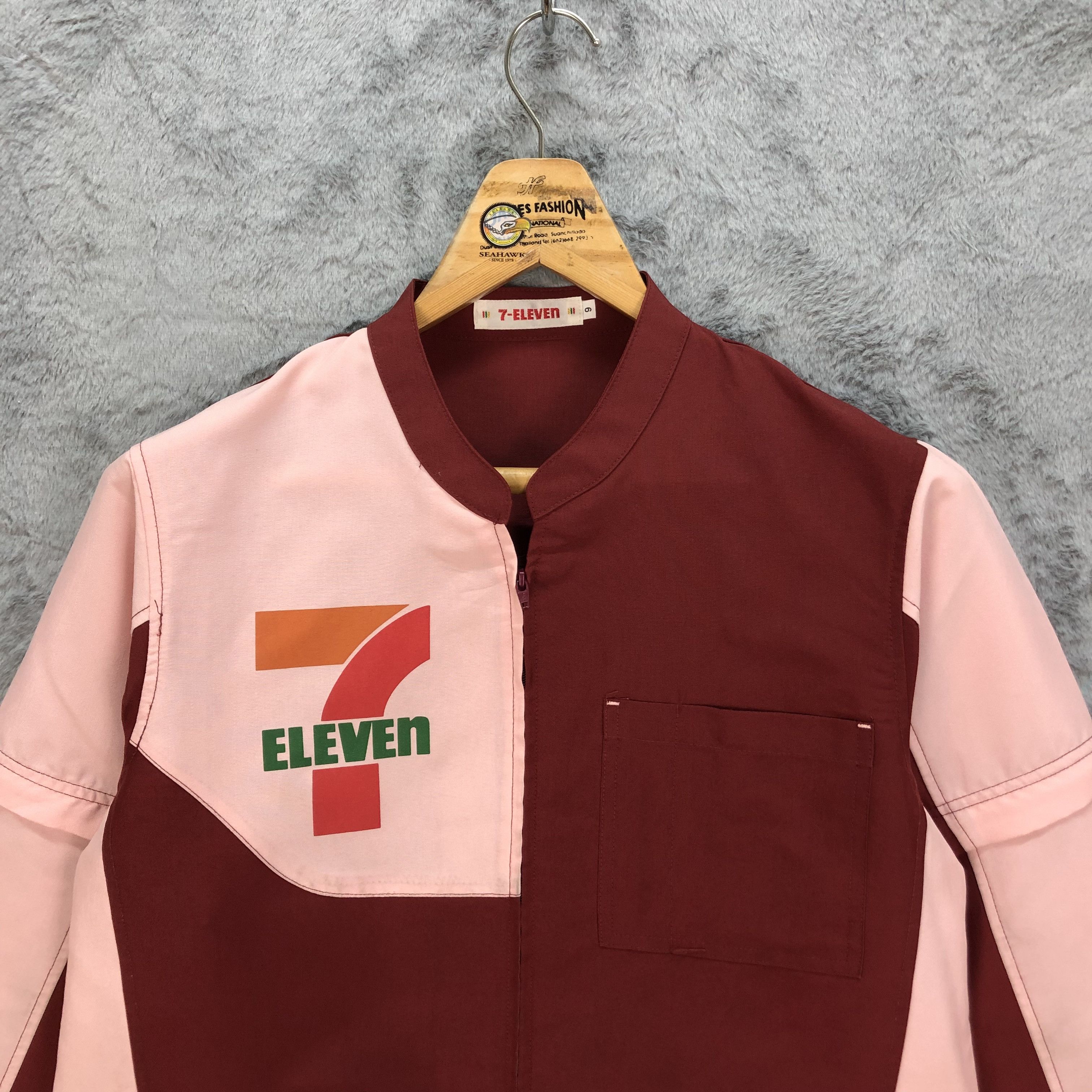 Japanese Brand 7-ELEVEN Detachable Sleeve Uniform Jacket #5455-191 Size S / US 4 / IT 40 - 2 Thumbnail