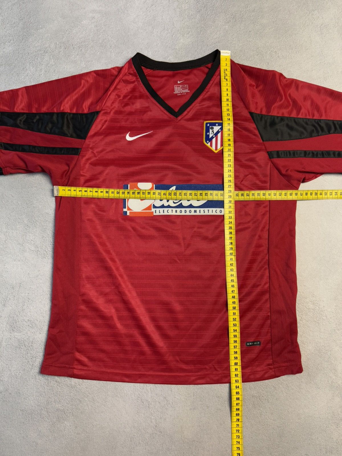 Nike Atletico Madrid 2001 2002 Away Shirt Soccer Jersey Nike Size US XXS / EU 40 - 10 Thumbnail