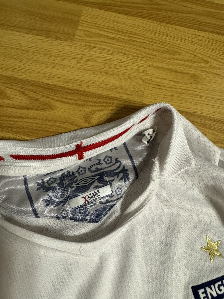 Umbro × Vintage Blokecore ⚽️ England 2005 - 2007 home #4 GERRARD football kit Size US L / EU 52-54 / 3 - 11 Thumbnail