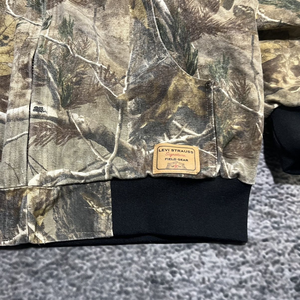 Levi's Vintage Levi Strauss Camo Hooded Jacket Canvas Workwear Size US M / EU 48-50 / 2 - 4 Thumbnail