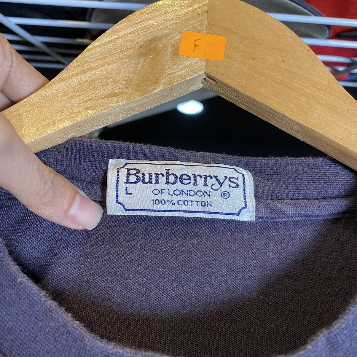 Burberry Vintage Burberrys Bear Embroidered Tee Size US L / EU 52-54 / 3 - 11 Thumbnail
