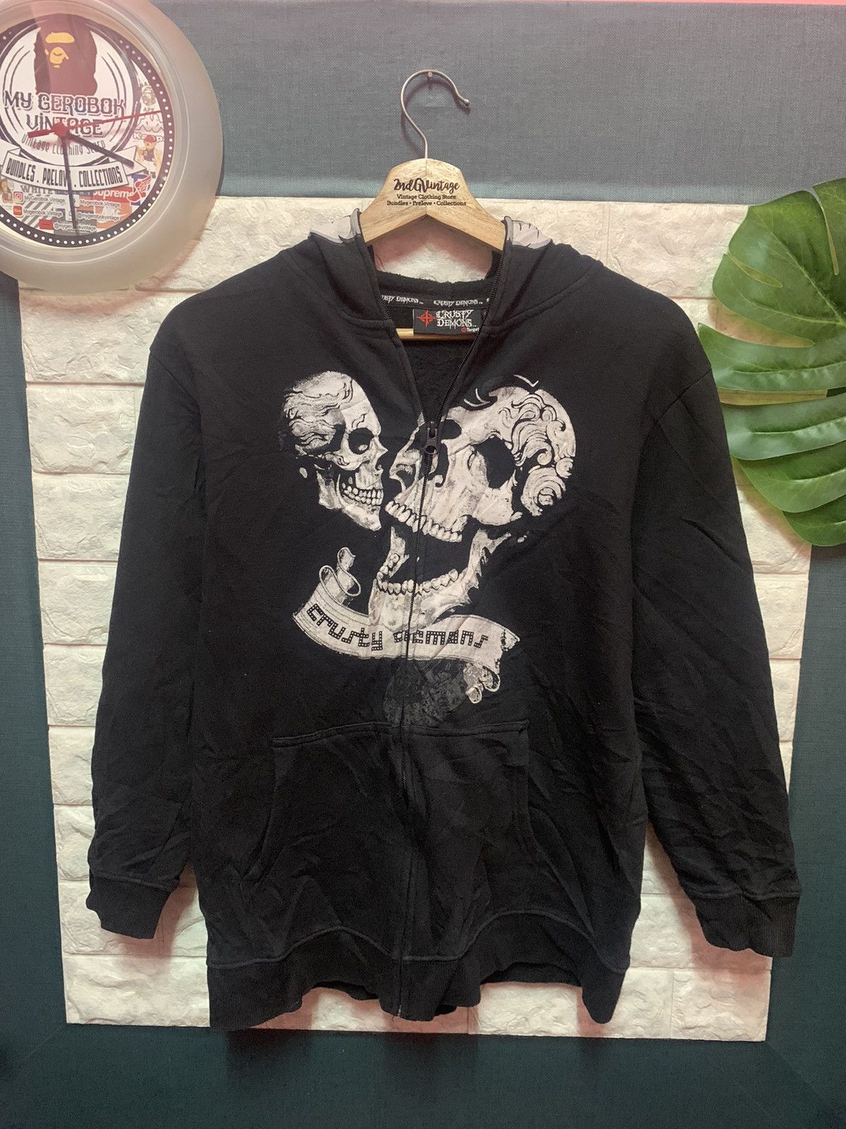 Vintage VINTAGE!! Sweater Hoodies CRUSTY DEMONS Fullziper For Kids Size US S / EU 44-46 / 1 - 2 Thumbnail