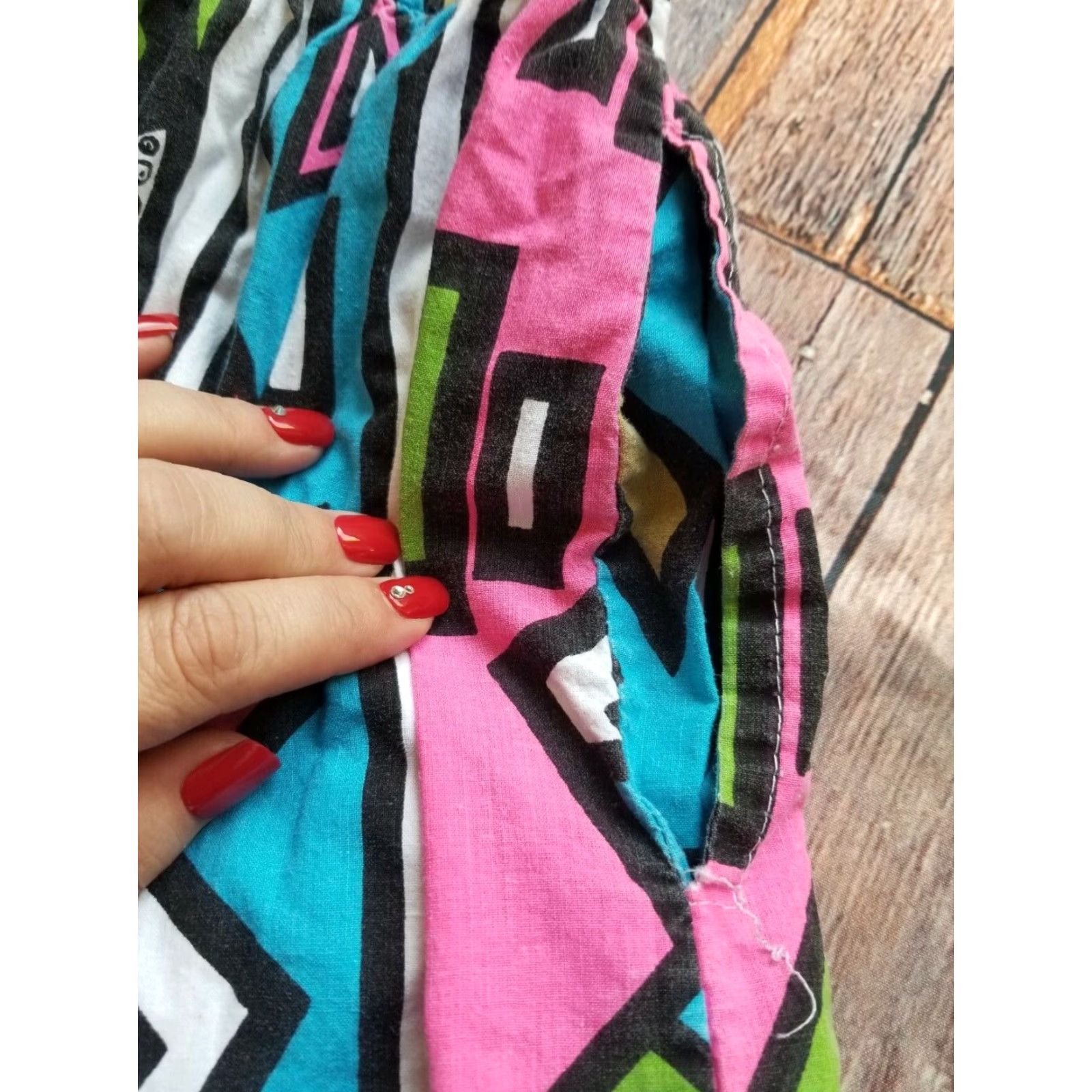 Vintage VINTAGE Bali Moon Neon Geometric Trunks Shorts Tribal Fish Men L Pink 100% Cotton Quick Dry Drawstring Elastic Waist Pockets Lined Size US 33 - 2 Thumbnail