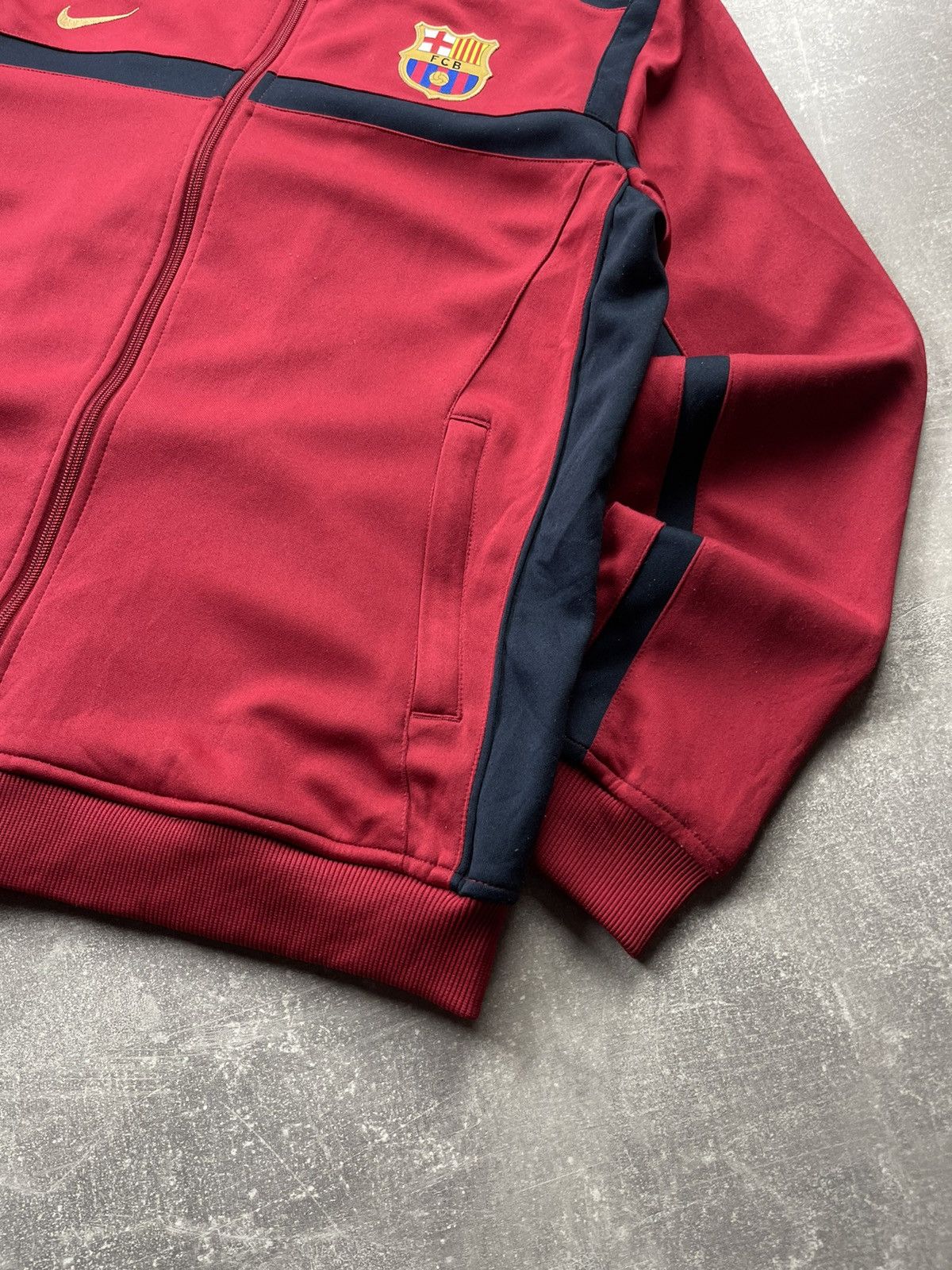 Nike Nike FC Barcelona 2007 Track Jacket Red Navy Size US L / EU 52-54 / 3 - 4 Thumbnail