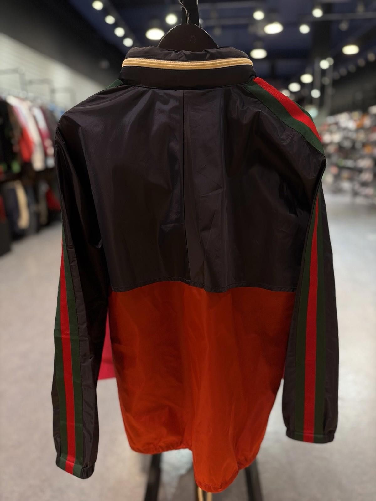 Gucci Gucci Navy Interlocking G Windbreaker Jacket Size (46) Size US L / EU 52-54 / 3 - 10 Thumbnail